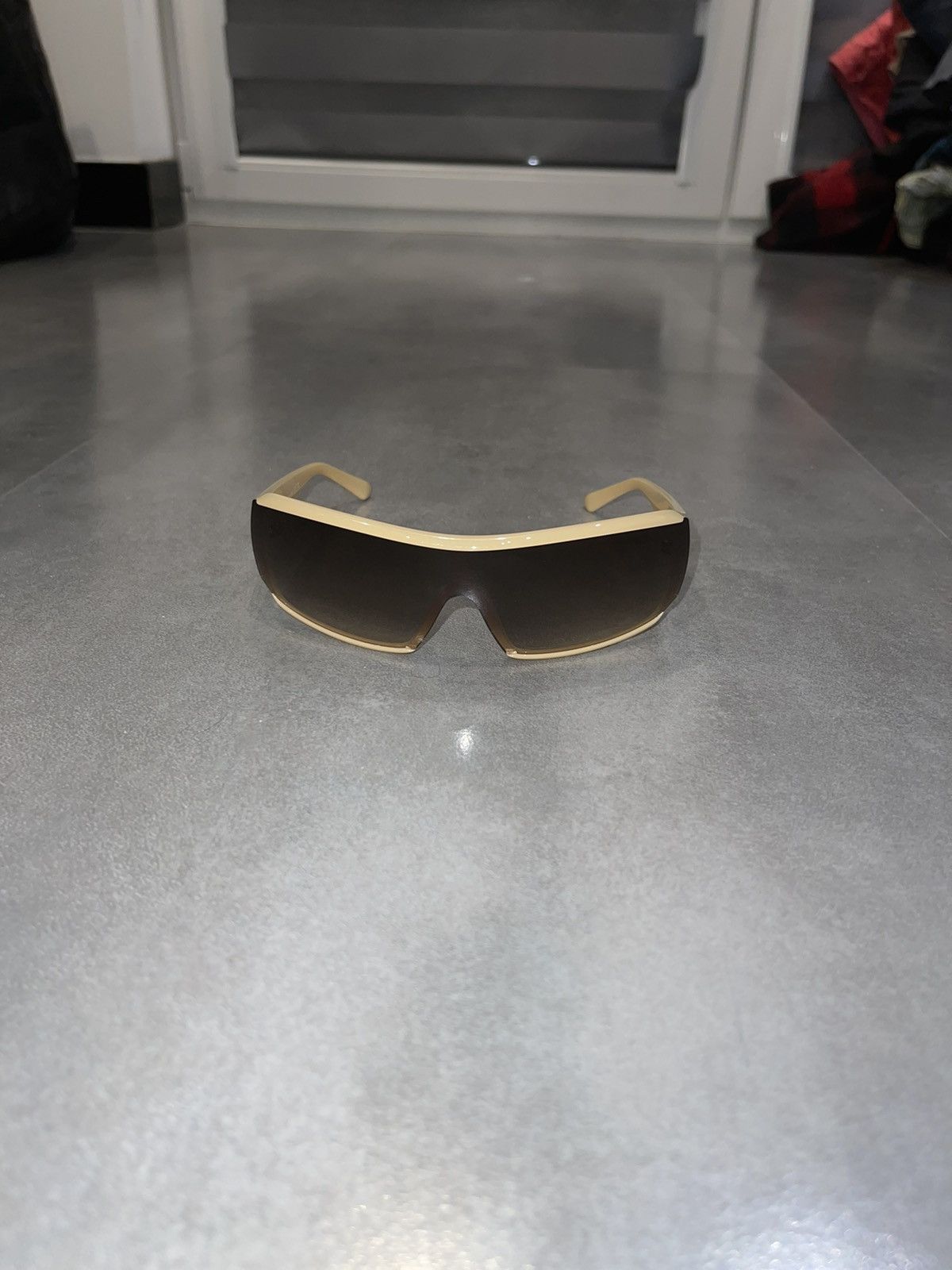 Chanel Chanel 5103 C.710/13 Camel Sand Shield Sunglasses Size ONE SIZE - 2 Thumbnail