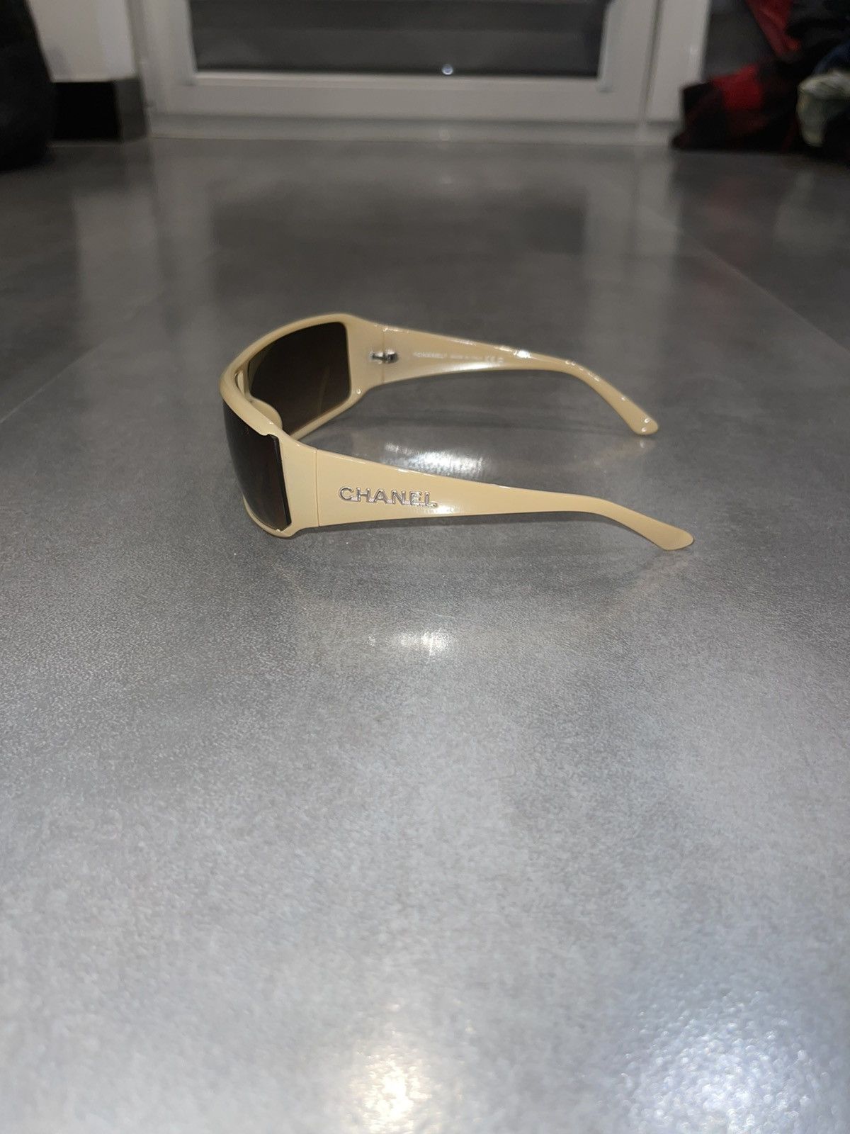 Chanel Chanel 5103 C.710/13 Camel Sand Shield Sunglasses Size ONE SIZE - 5 Thumbnail