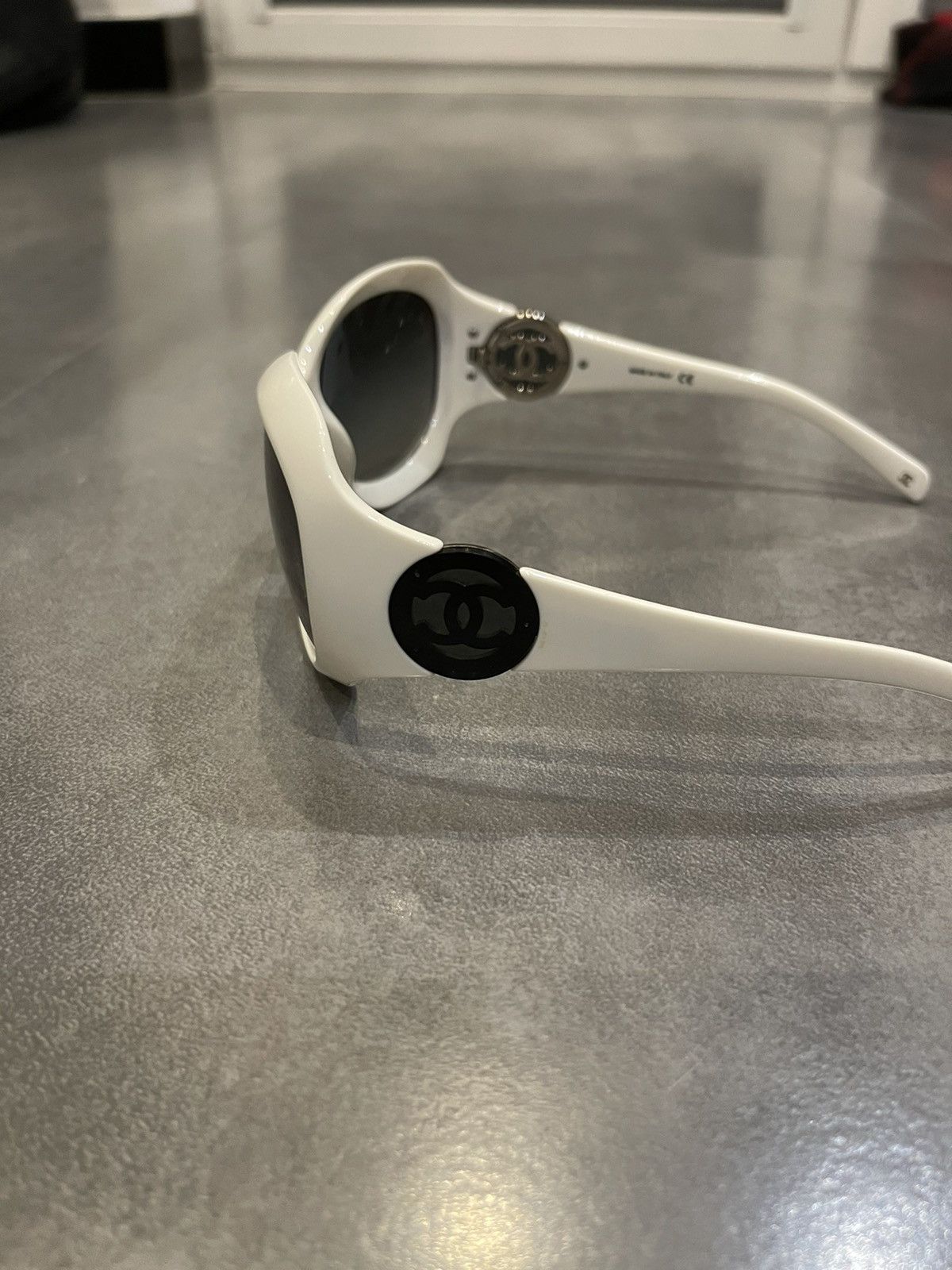 Chanel Chanel 6033 C.716/3C White Cobain Sunglasses Size ONE SIZE - 7 Thumbnail