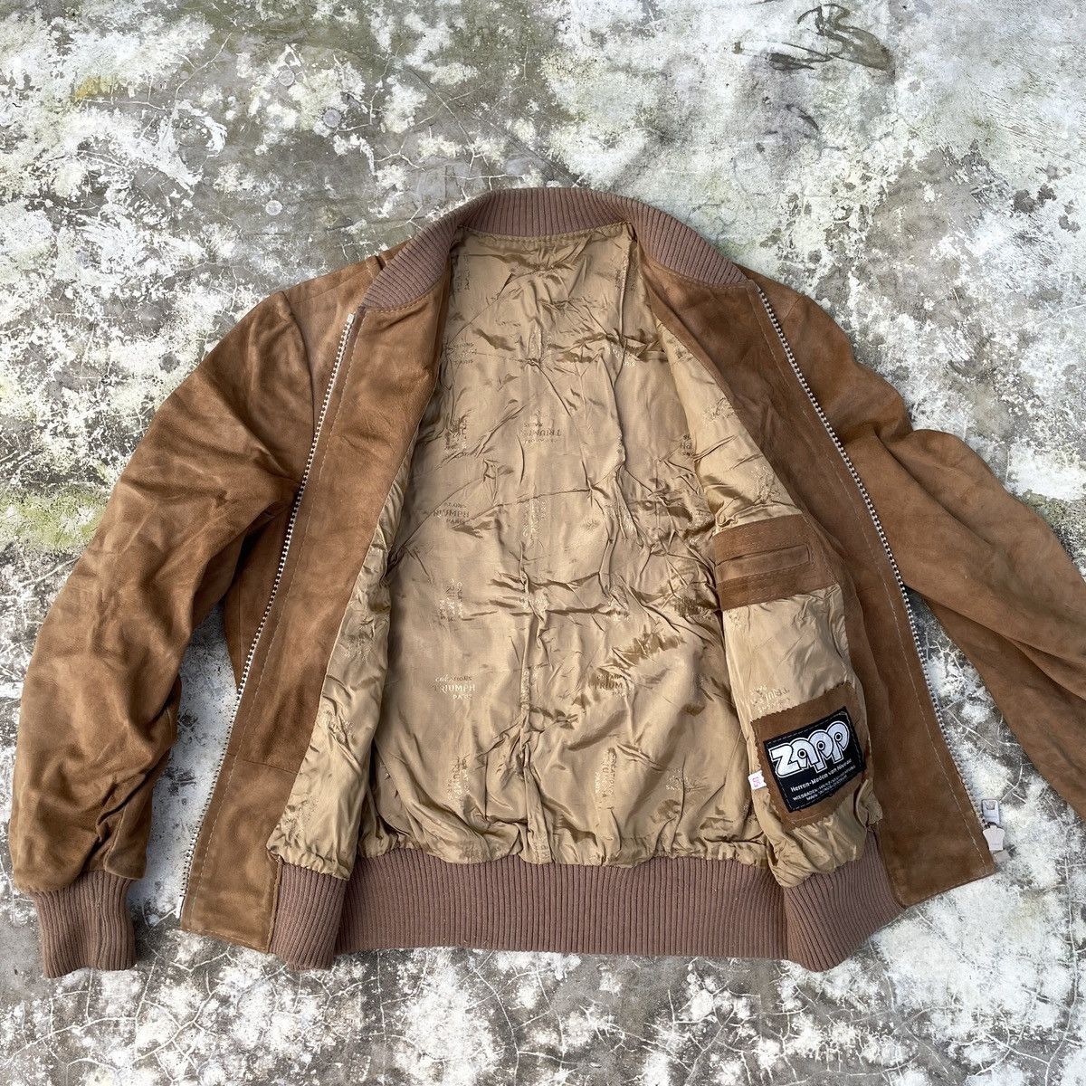 Japanese Brand × Vintage Vintage Zapp Triumph Fully Leather Bomber Jacket Size US S / EU 44-46 / 1 - 8 Thumbnail