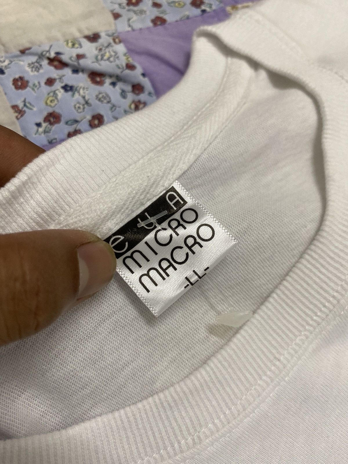 Anime × Cartoon Network EUA MICRO MACRO GUNDAM ANIME TEE Size US L / EU 52-54 / 3 - 6 Thumbnail