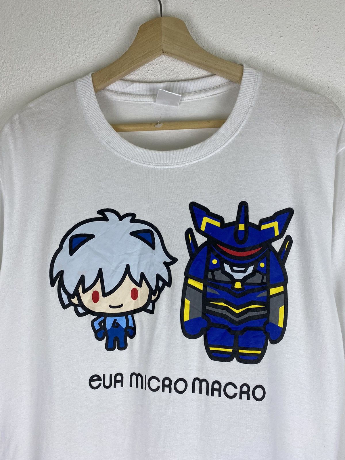 Anime × Cartoon Network EUA MICRO MACRO GUNDAM ANIME TEE Size US L / EU 52-54 / 3 - 2 Thumbnail
