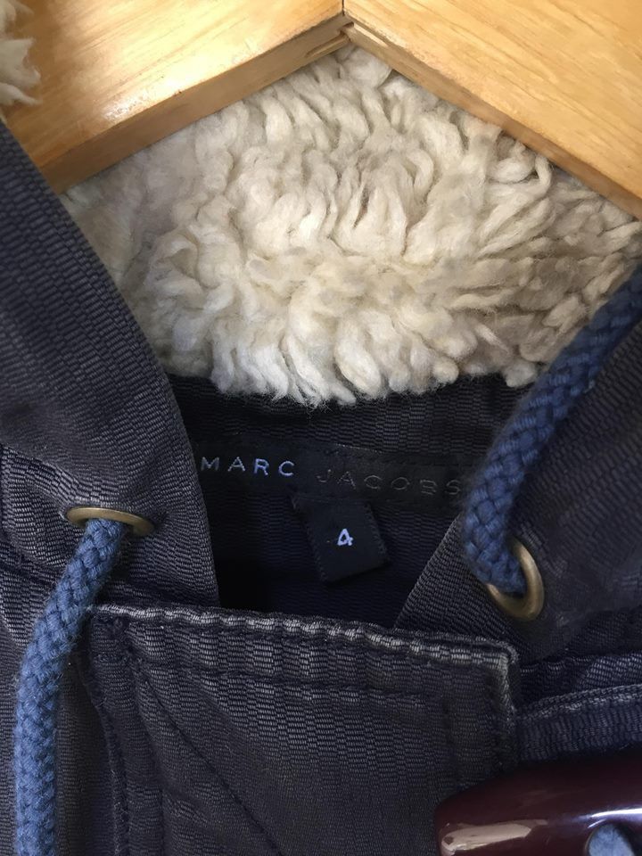 Marc Jacobs MARC JACOBS SHERPA PARKA HEAVY JACKET (size 4) Size US S / EU 44-46 / 1 - 12 Thumbnail