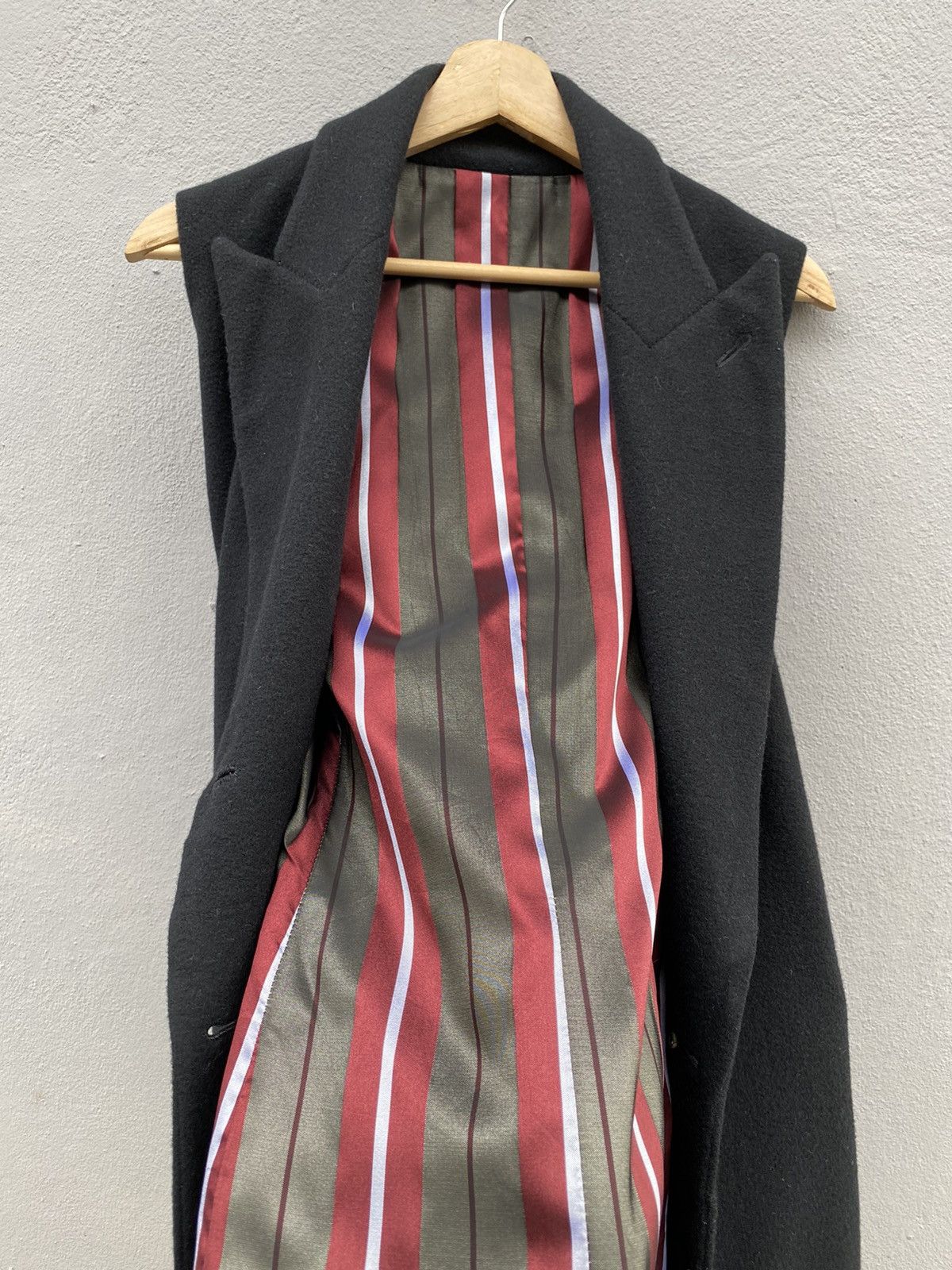 Jean Paul Gaultier Jean Paul Gaultier Sleeveless Wool Double Collar Rare Blazer Size S / US 4 / IT 40 - 8 Thumbnail