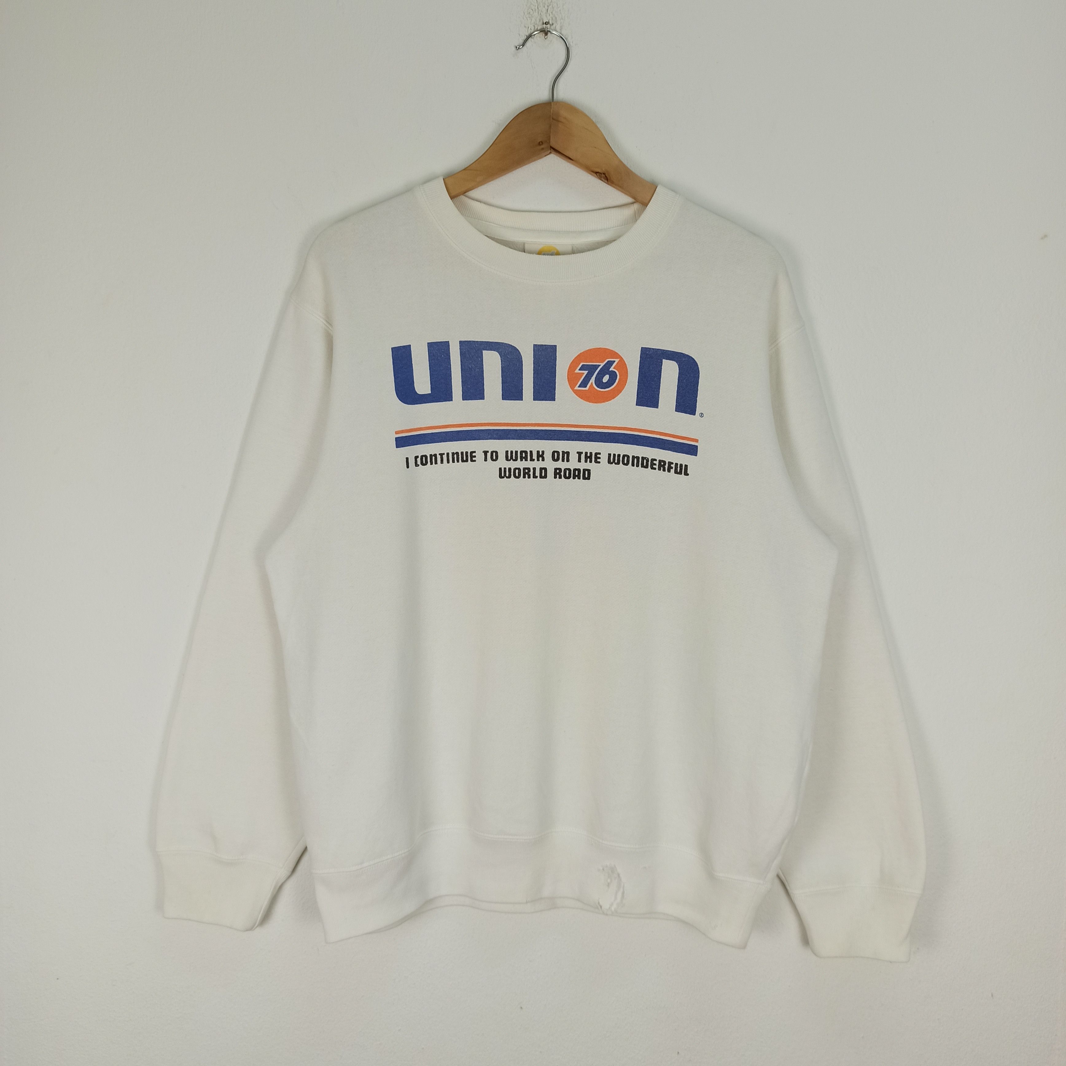 Sports Specialties Rare Distressed Lubricants Union 76 Racing Fuel Sweatshirt Size US L / EU 52-54 / 3 - 1 Thumbnail