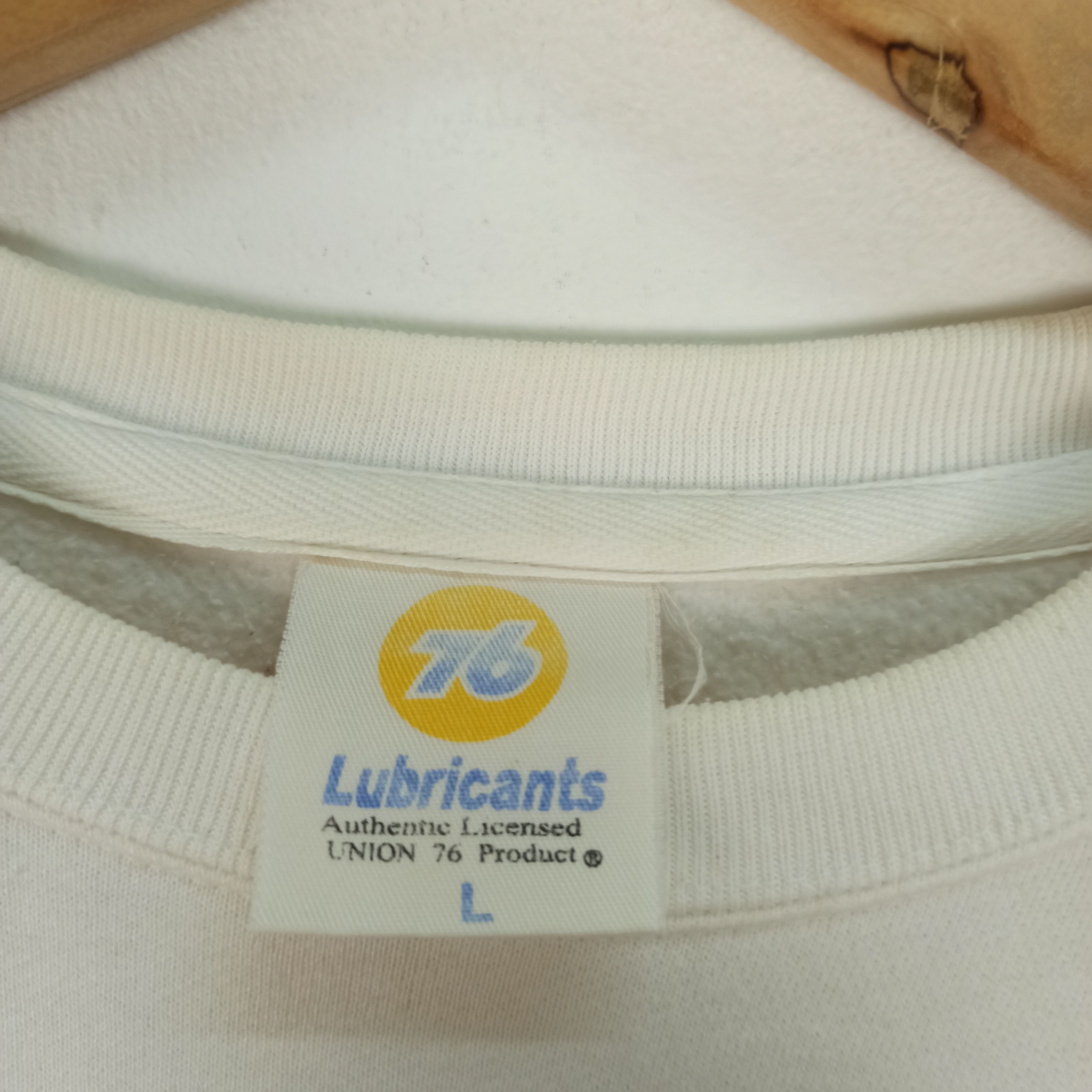 Sports Specialties Rare Distressed Lubricants Union 76 Racing Fuel Sweatshirt Size US L / EU 52-54 / 3 - 12 Thumbnail