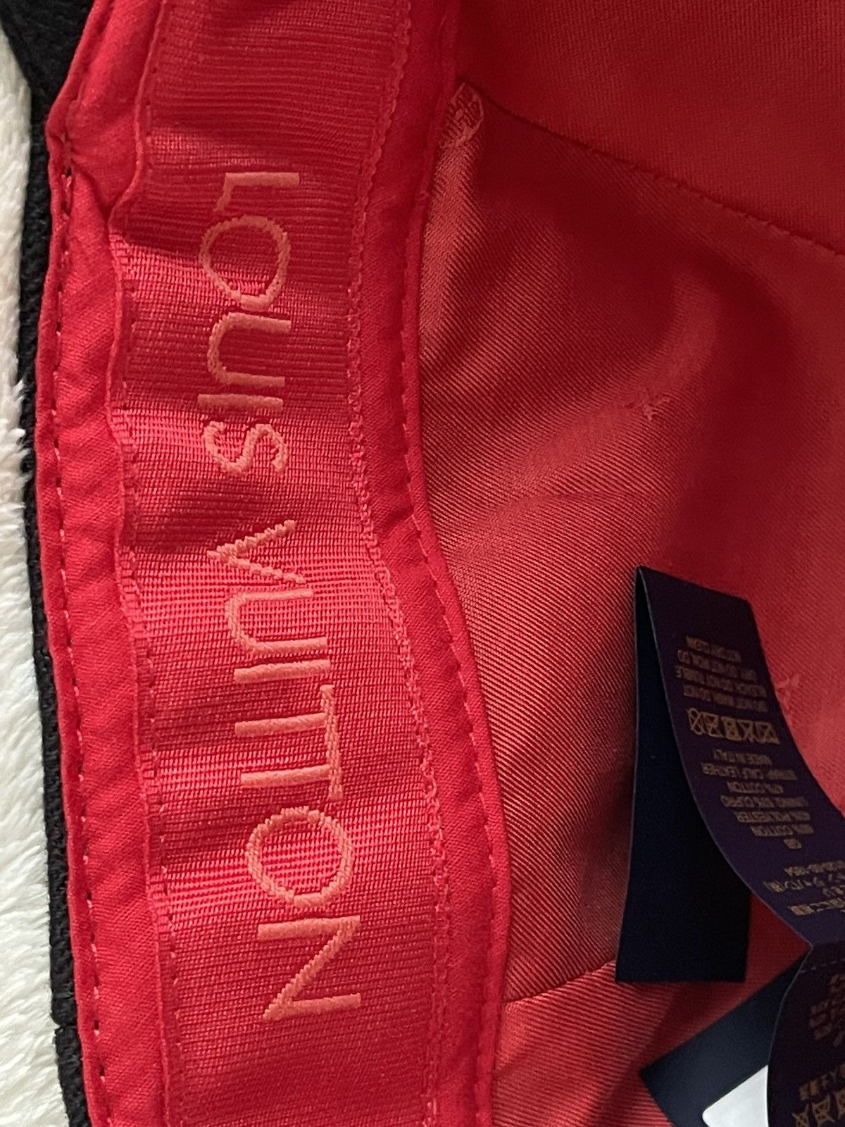 Louis Vuitton × Yayoi Kusama Yayoi Kusama Louis Vuitton Painted Dots Cap 100% Auth M Rare Size ONE SIZE - 6 Thumbnail