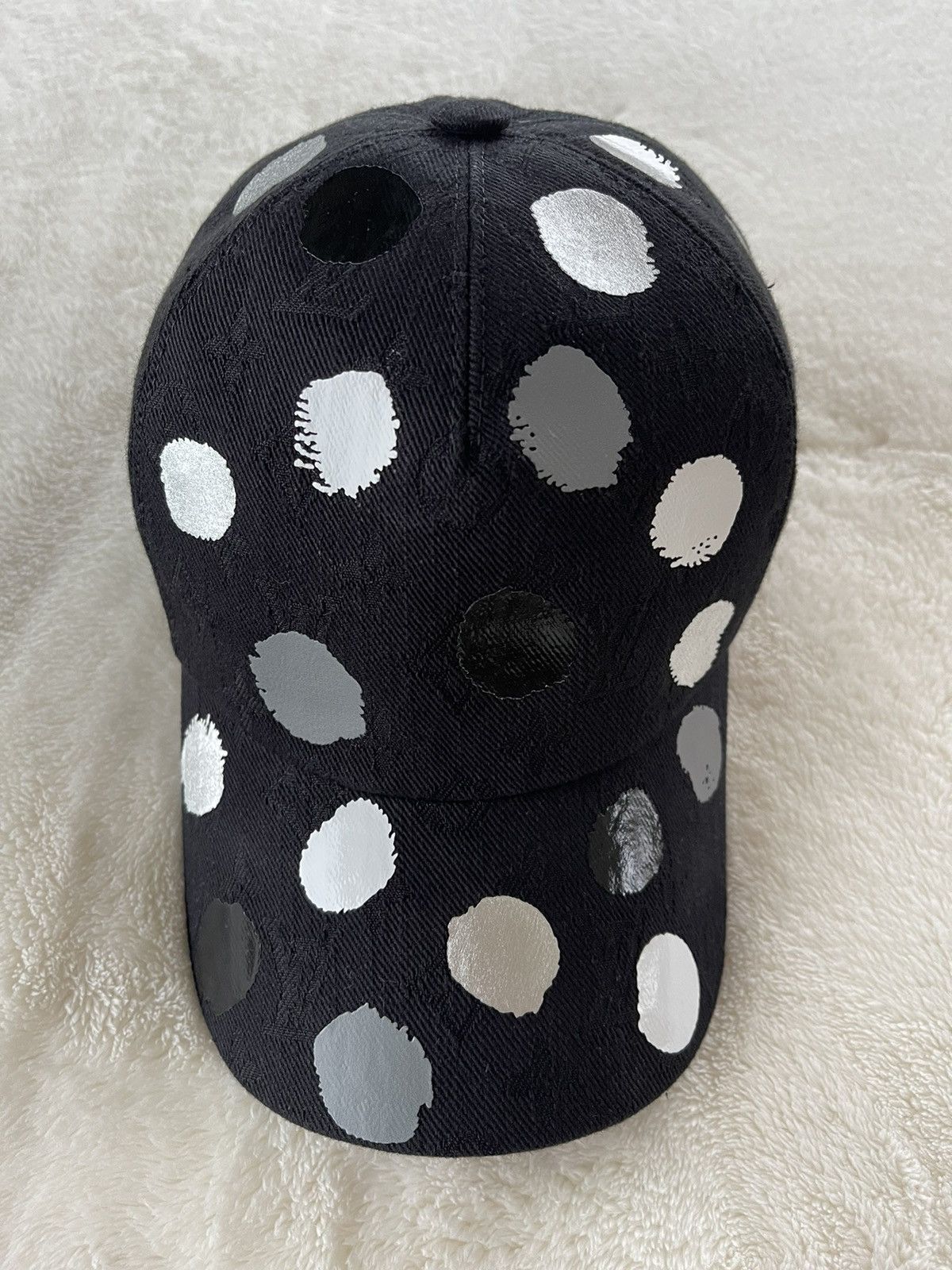 Louis Vuitton × Yayoi Kusama Yayoi Kusama Louis Vuitton Painted Dots Cap 100% Auth M Rare Size ONE SIZE - 2 Thumbnail