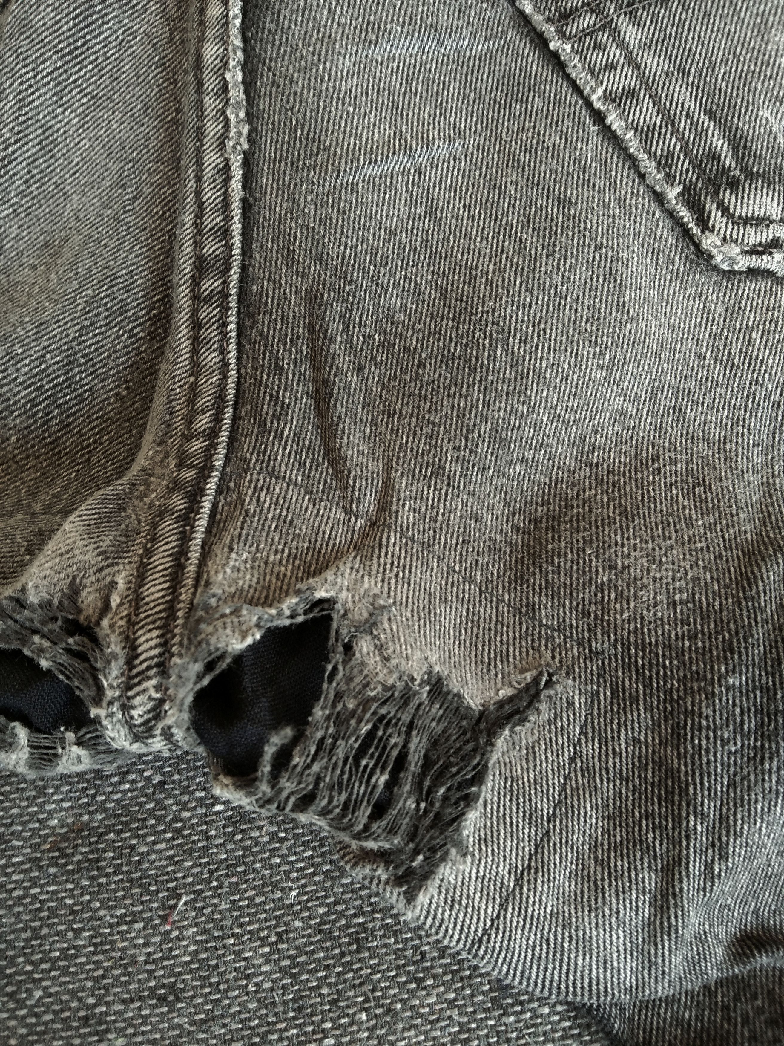 Levi's 90s Vintage Levi's 501 Made In USA Repaired Distressed Jeans Size US 31 - 5 Thumbnail