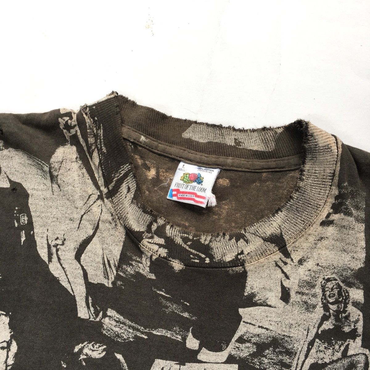 Vintage Rare!Vintage 1992 Marilyn Monroe OverPrint Tshirt Size US L / EU 52-54 / 3 - 6 Thumbnail