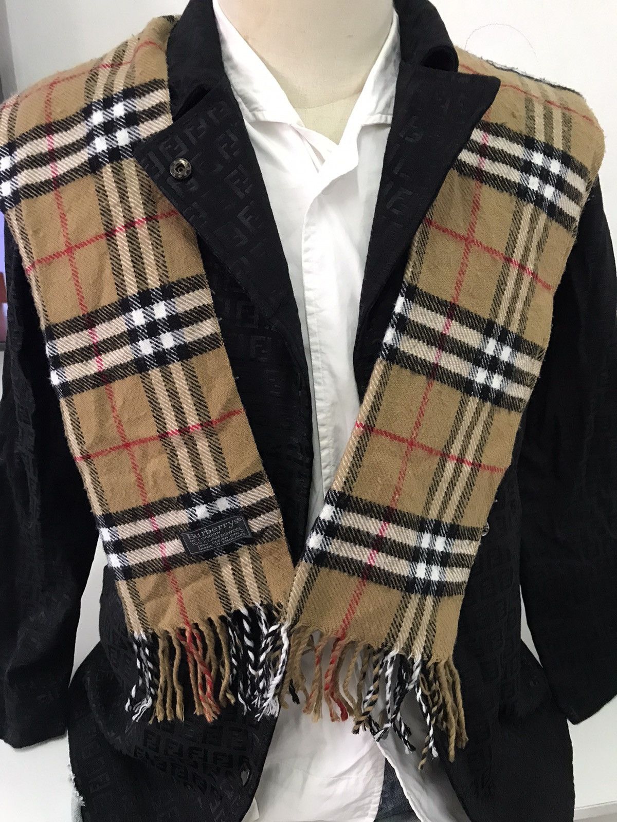 Burberry × Burberry Prorsum Burberry scarf Nova Check Lamb Skin Size ONE SIZE - 4 Thumbnail