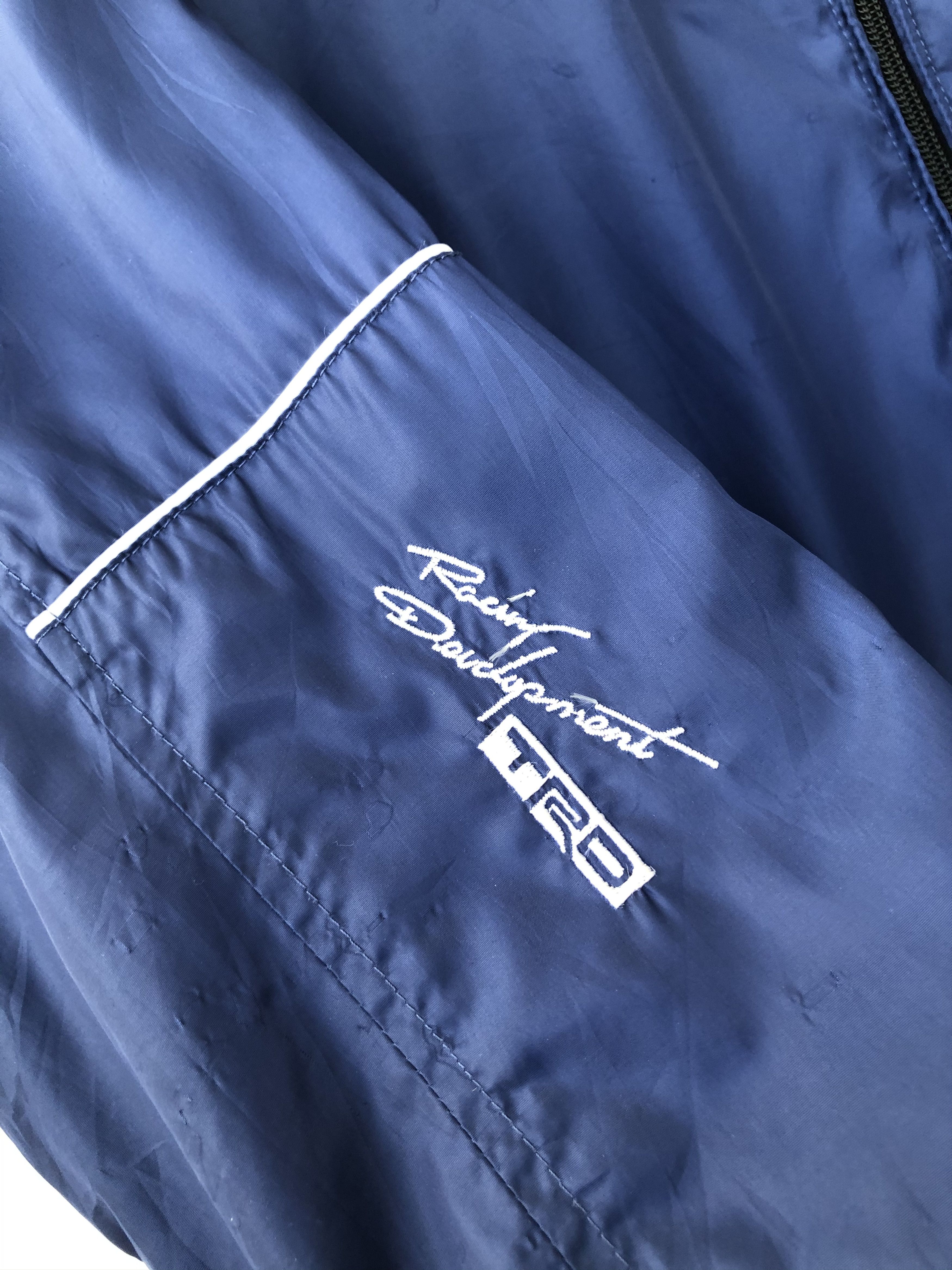 Japanese Brand × Vintage VINTAGE TRD TOYOTA RACING DEVELOPMENT JACKET Size US L / EU 52-54 / 3 - 4 Thumbnail