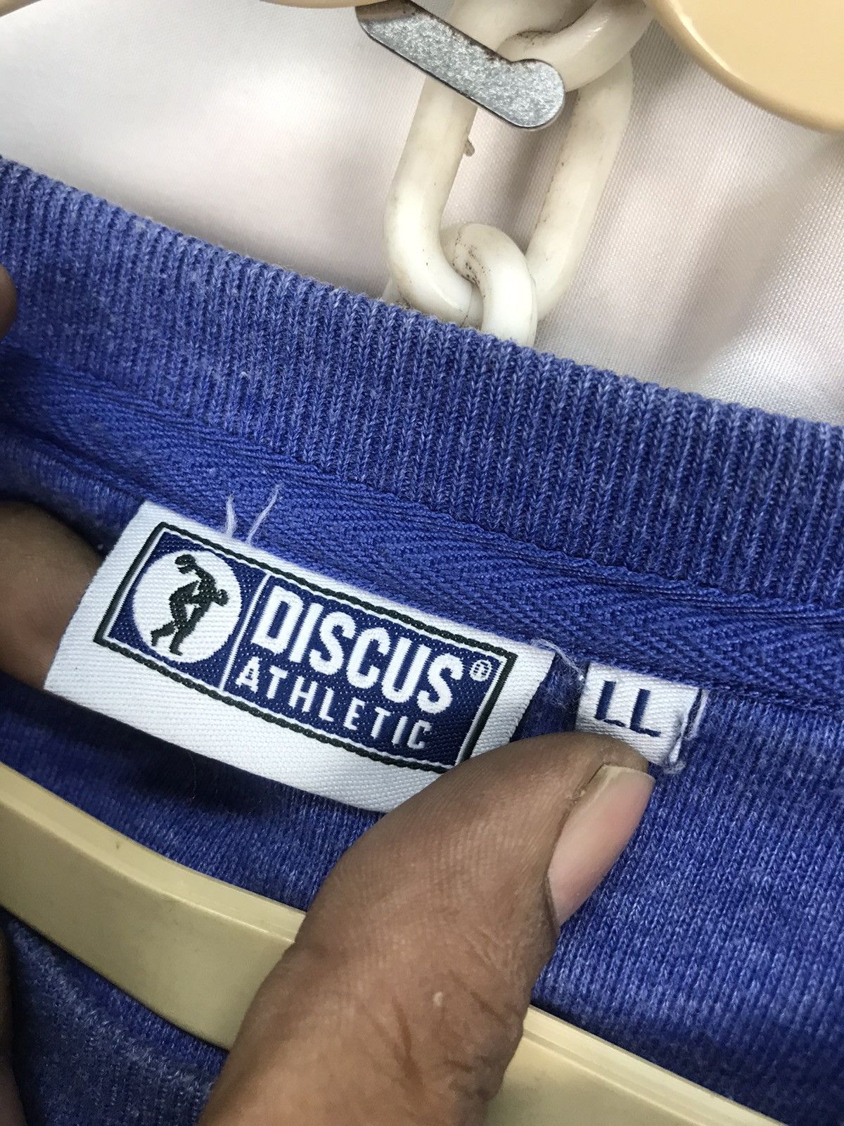 Other × Vintage Discus athletic plain distressed sweatshirt Size US L / EU 52-54 / 3 - 3 Thumbnail