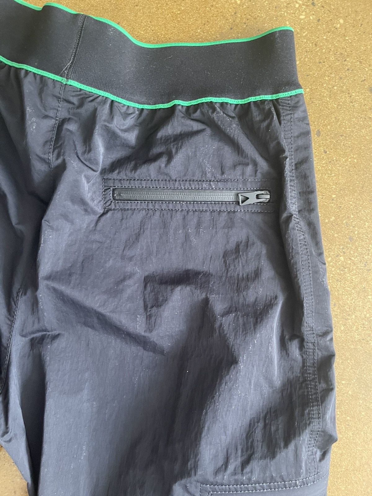 Bottega Veneta Bottega Veneta Black Technical pants Size US 32 / EU 48 - 8 Thumbnail