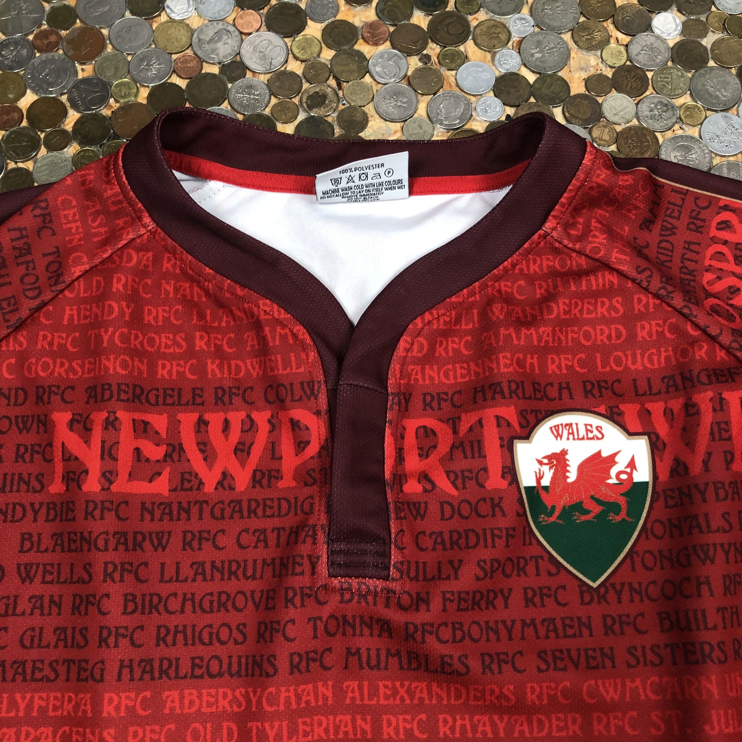 Vintage Olorun Wales Rugby jersey tee scarlets Size US XXL / EU 58 / 5 - 2 Thumbnail
