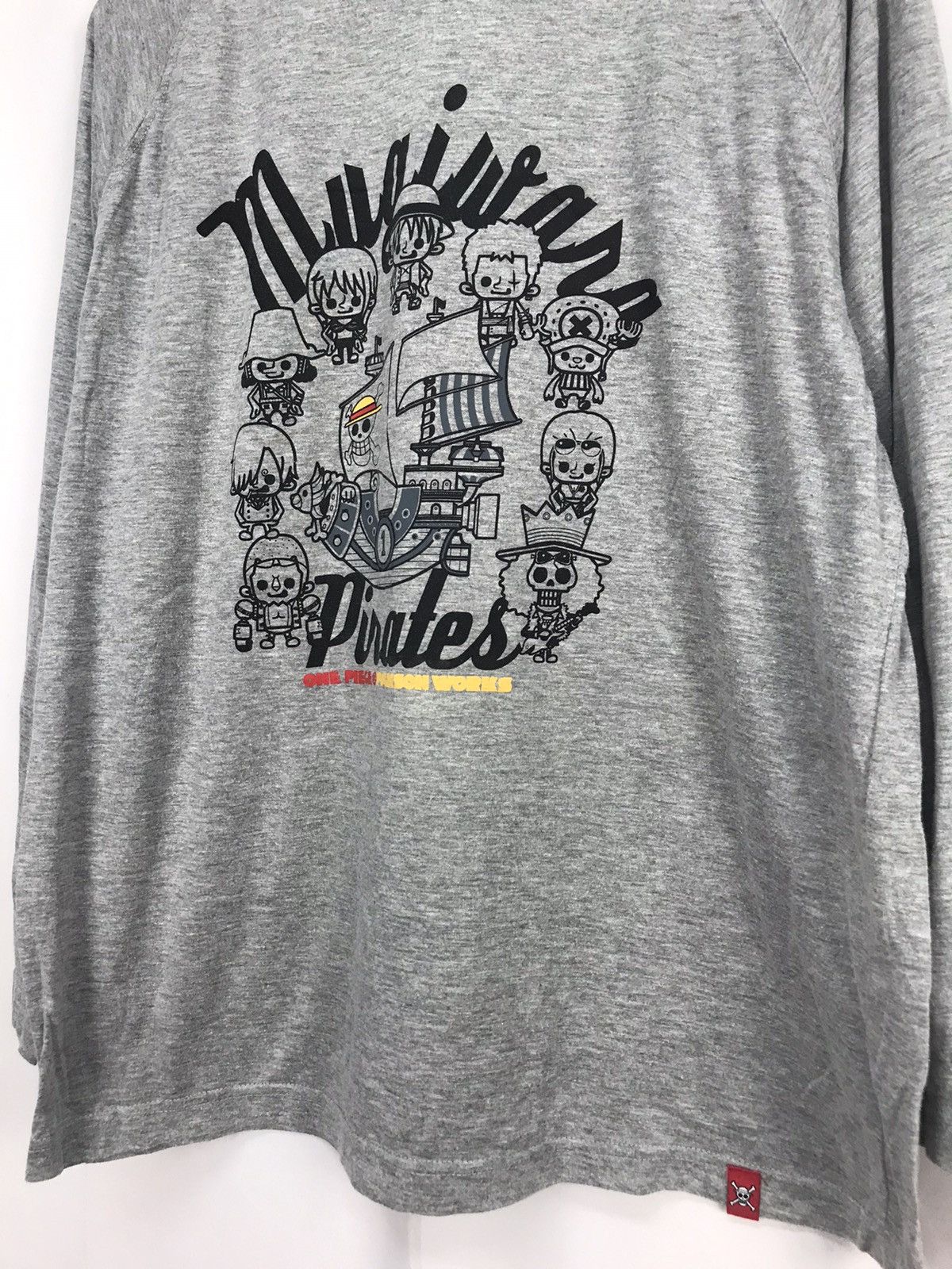 Anime × Japanese Brand × One Piece One piece “mugiwara pirates” printed long sleeve shirt Size US M / EU 48-50 / 2 - 5 Thumbnail