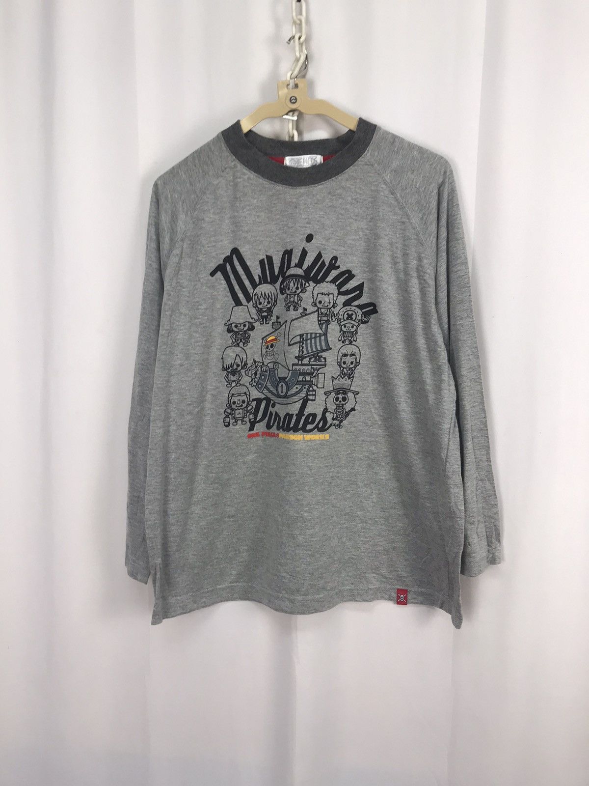 Anime × Japanese Brand × One Piece One piece “mugiwara pirates” printed long sleeve shirt Size US M / EU 48-50 / 2 - 8 Thumbnail