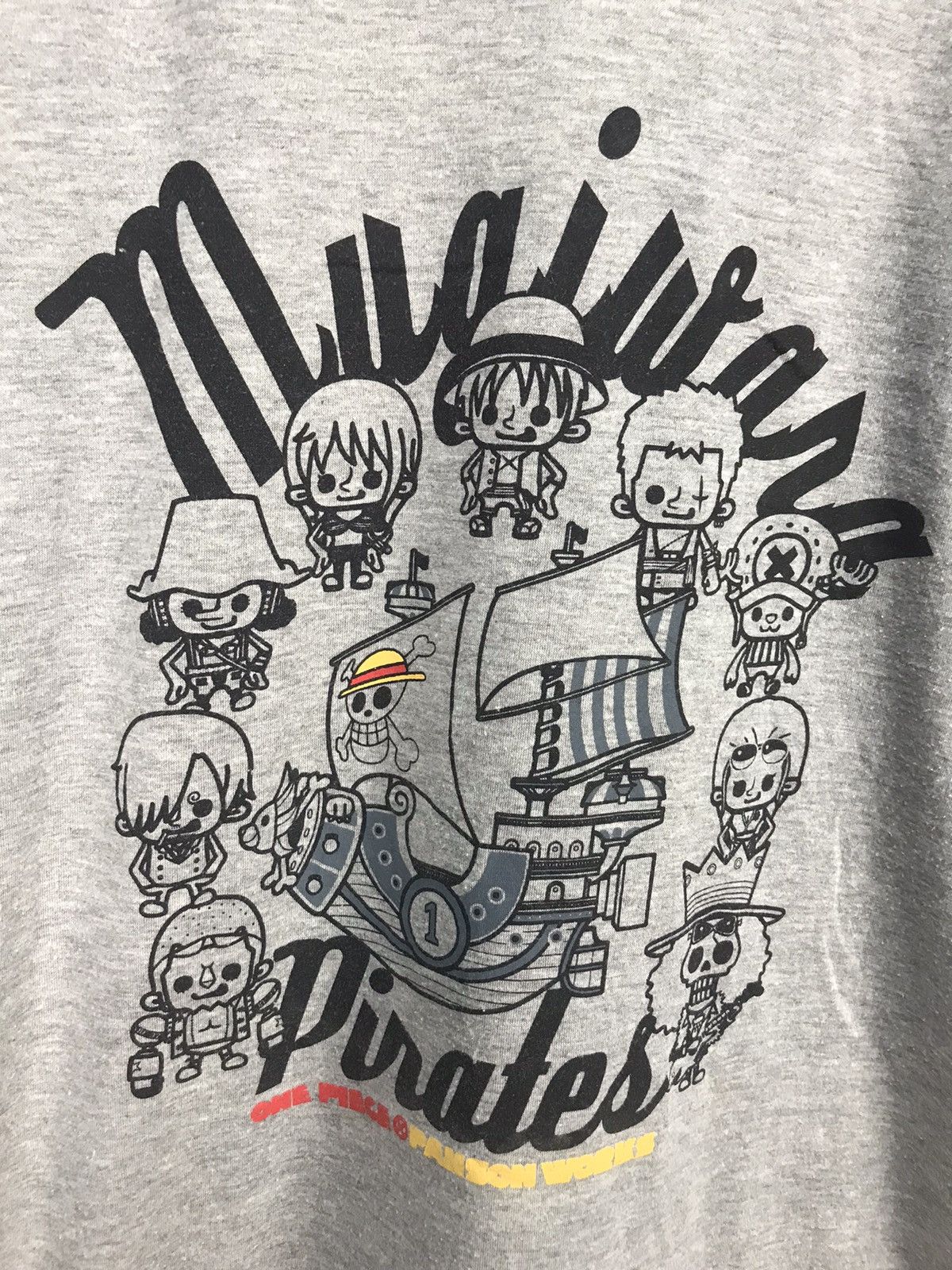 Anime × Japanese Brand × One Piece One piece “mugiwara pirates” printed long sleeve shirt Size US M / EU 48-50 / 2 - 6 Thumbnail