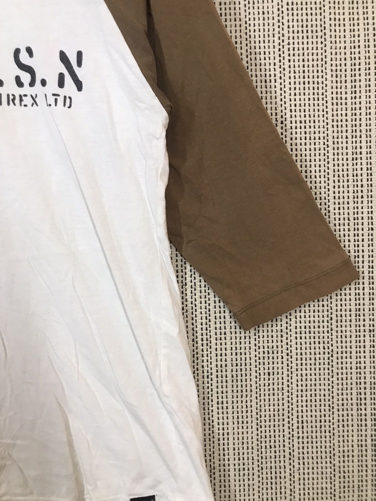 Avirex × Japanese Brand ‼️AVIREX 3q US NAVY TSHIRT SPELLOUT‼️ Size US M / EU 48-50 / 2 - 4 Thumbnail