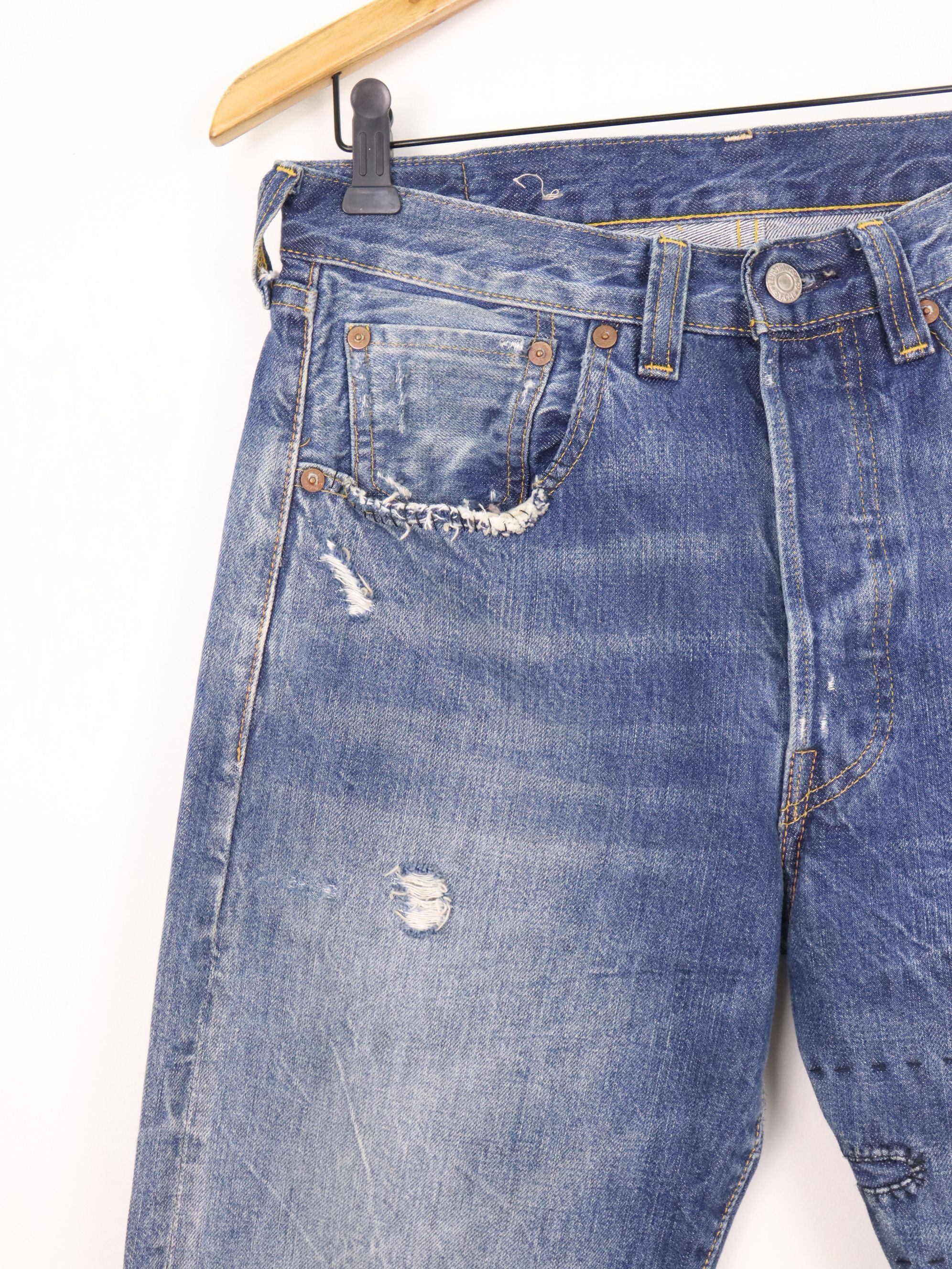 Levi's Vintage Clothing LVC 501XX Vintage 1947 40S Model REEF BREAK Big E Selvedge Size US 30 / EU 46 - 5 Thumbnail