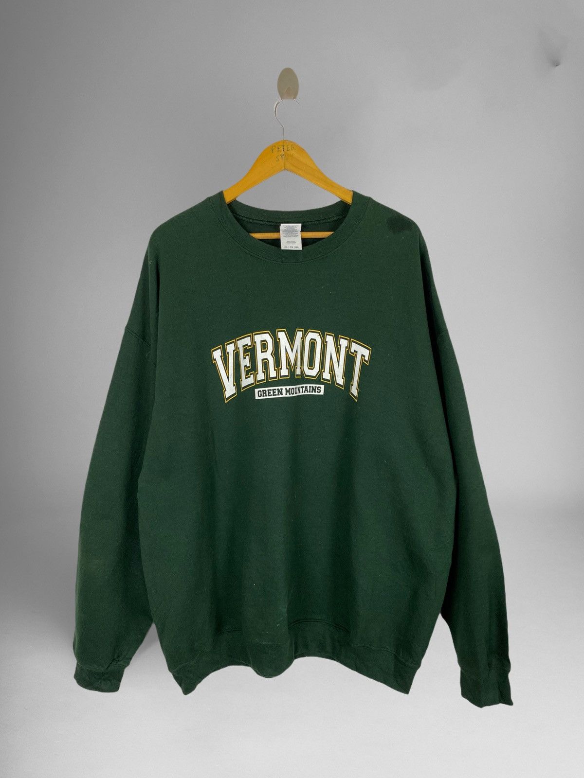 image of Gildan Vermont Green Mountains Over Size Sweater, Men's