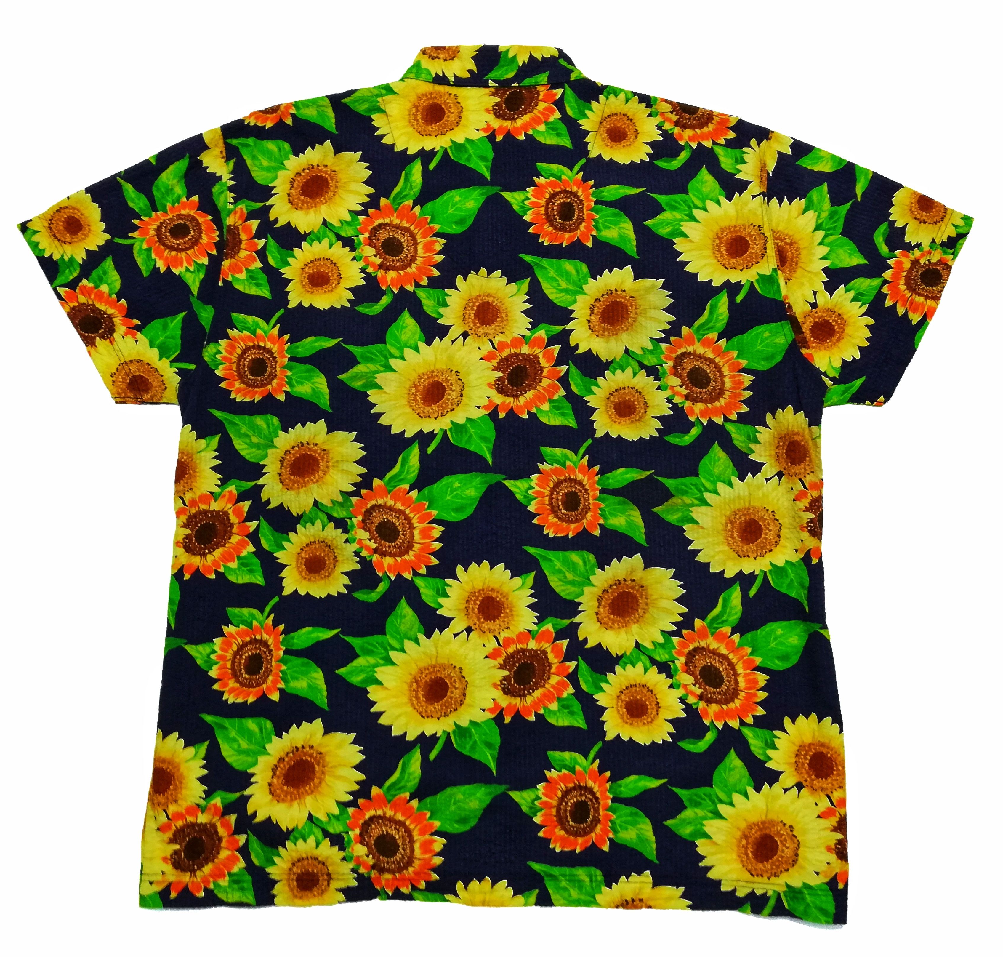 Japanese Brand 🔥Gorgeous Hawaiian Shirt Hibiscus Over Printed Button Up🔥 Size US M / EU 48-50 / 2 - 11 Thumbnail