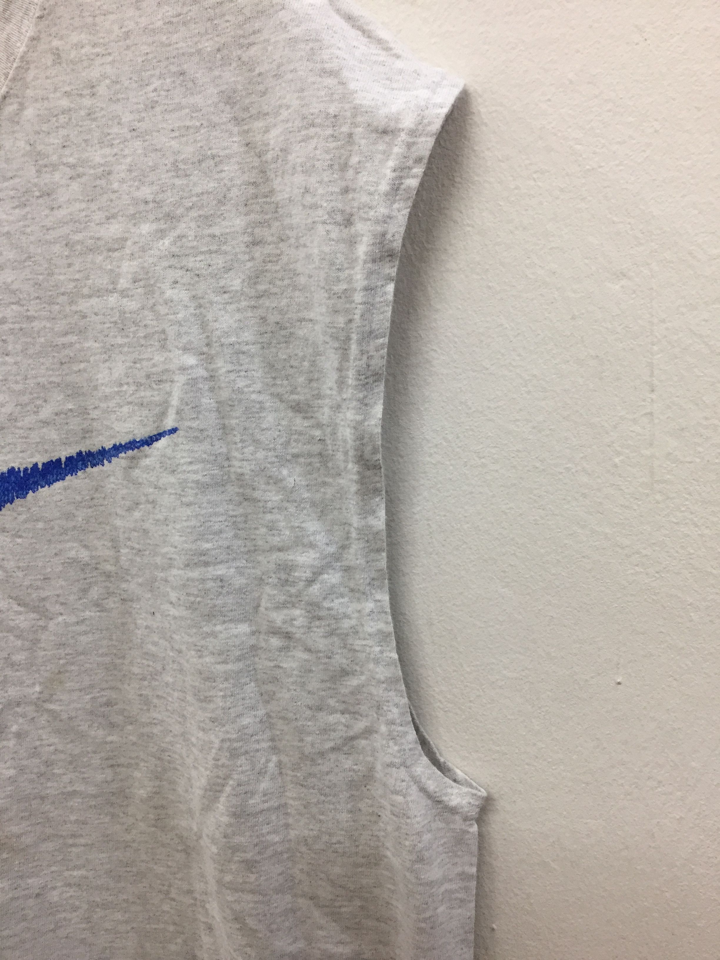 Nike 90's Made in USA NIKE big logo sleeveless Size US L / EU 52-54 / 3 - 4 Thumbnail