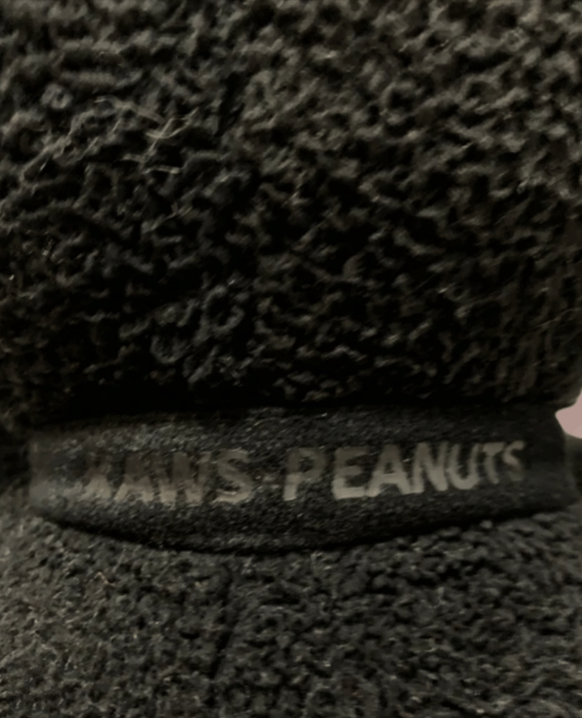 Kaws × Peanuts × Uniqlo KAWS X PEANUTS X UNIQLO SOFT TOY Size ONE SIZE - 10 Thumbnail