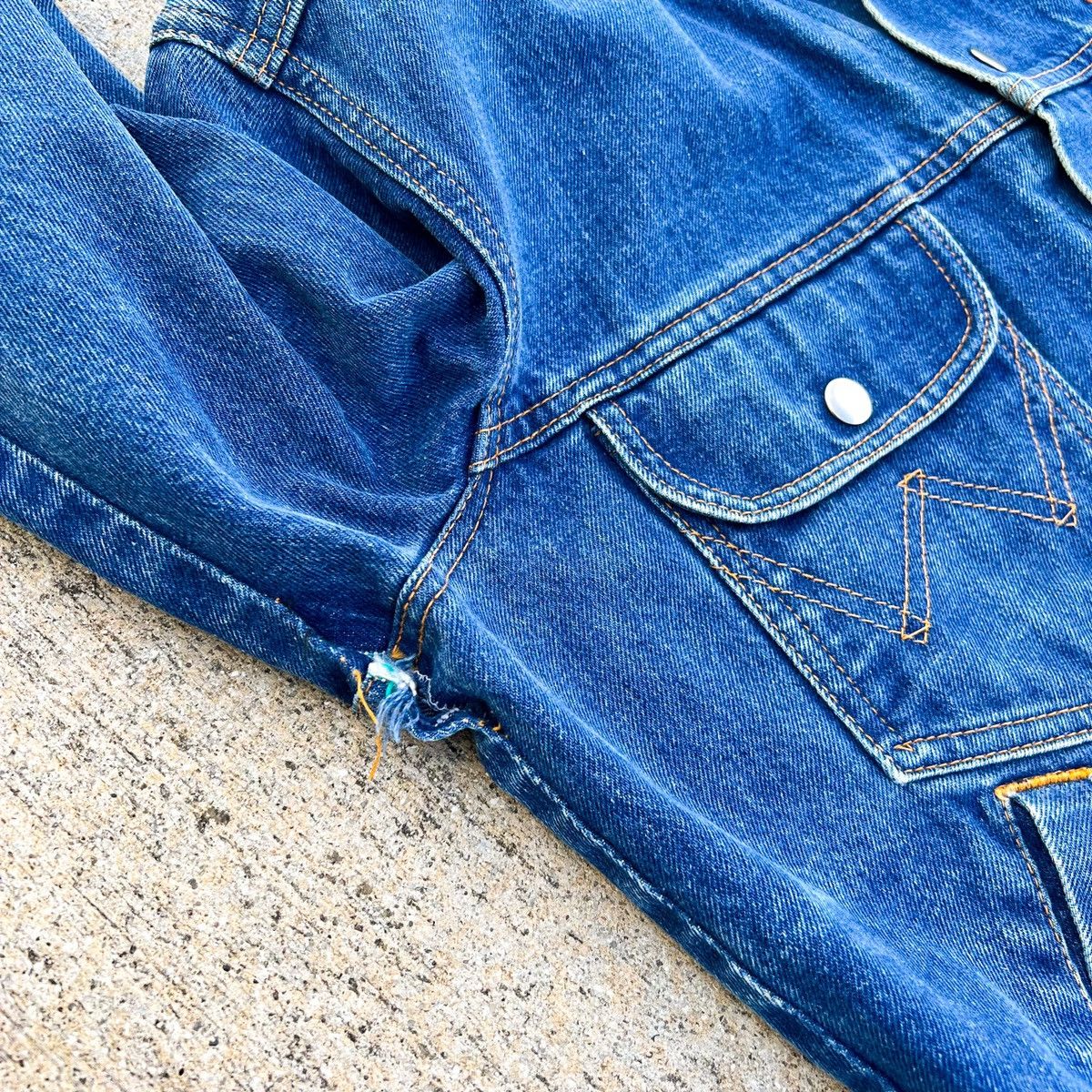 Wrangler Vintage 70s Wrangler Selvedge Denim Jacket Embroidered Size US L / EU 52-54 / 3 - 9 Thumbnail