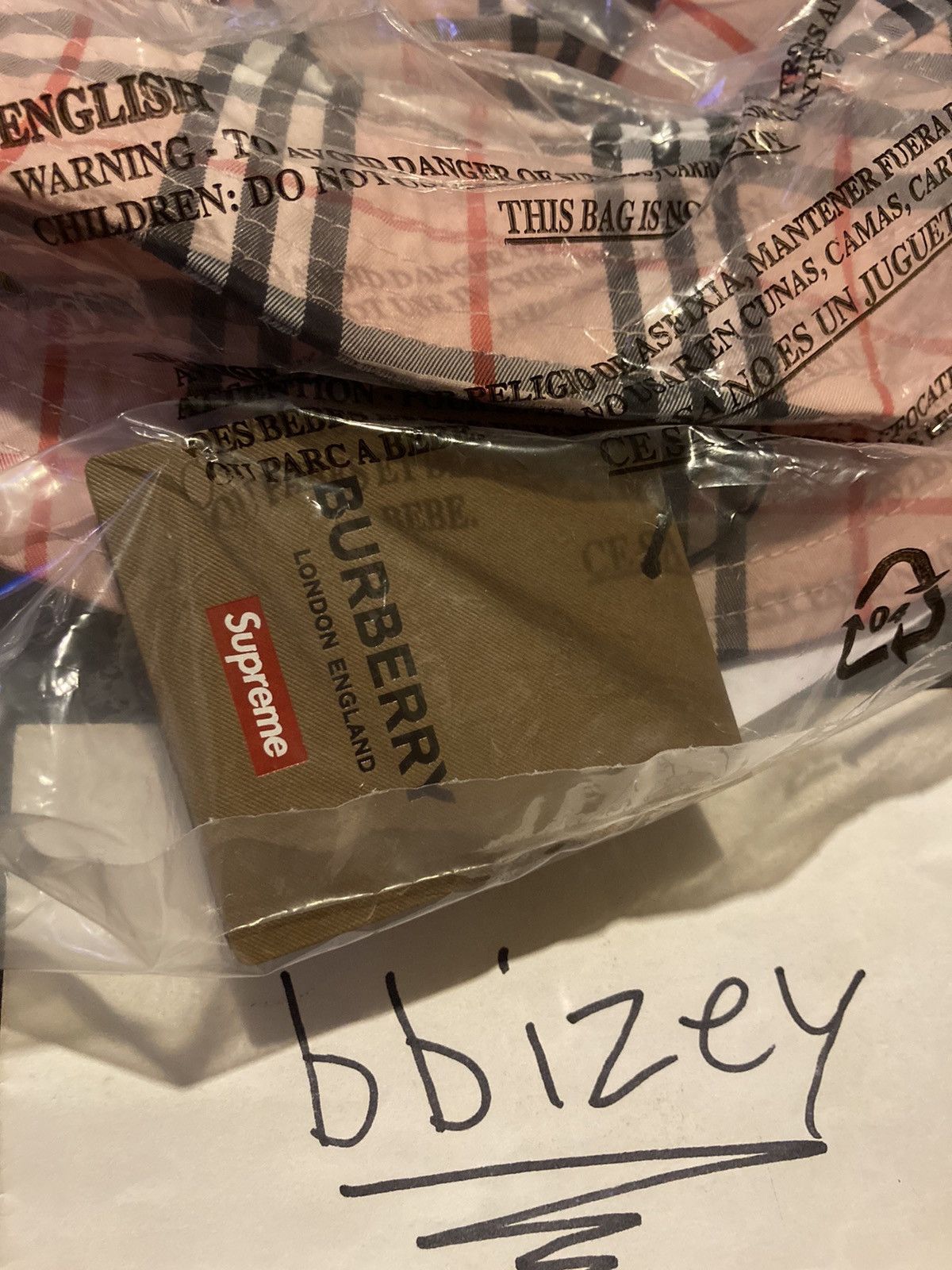 Burberry × Supreme Supreme Burberry Crusher Pink S/M Size ONE SIZE - 5 Thumbnail