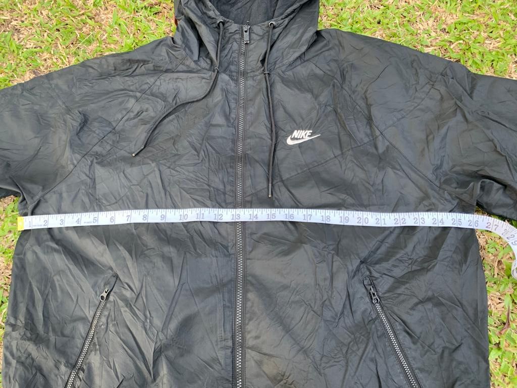 Nike Vintage Nike Windbreaker Black Size US XL / EU 56 / 4 - 13 Thumbnail