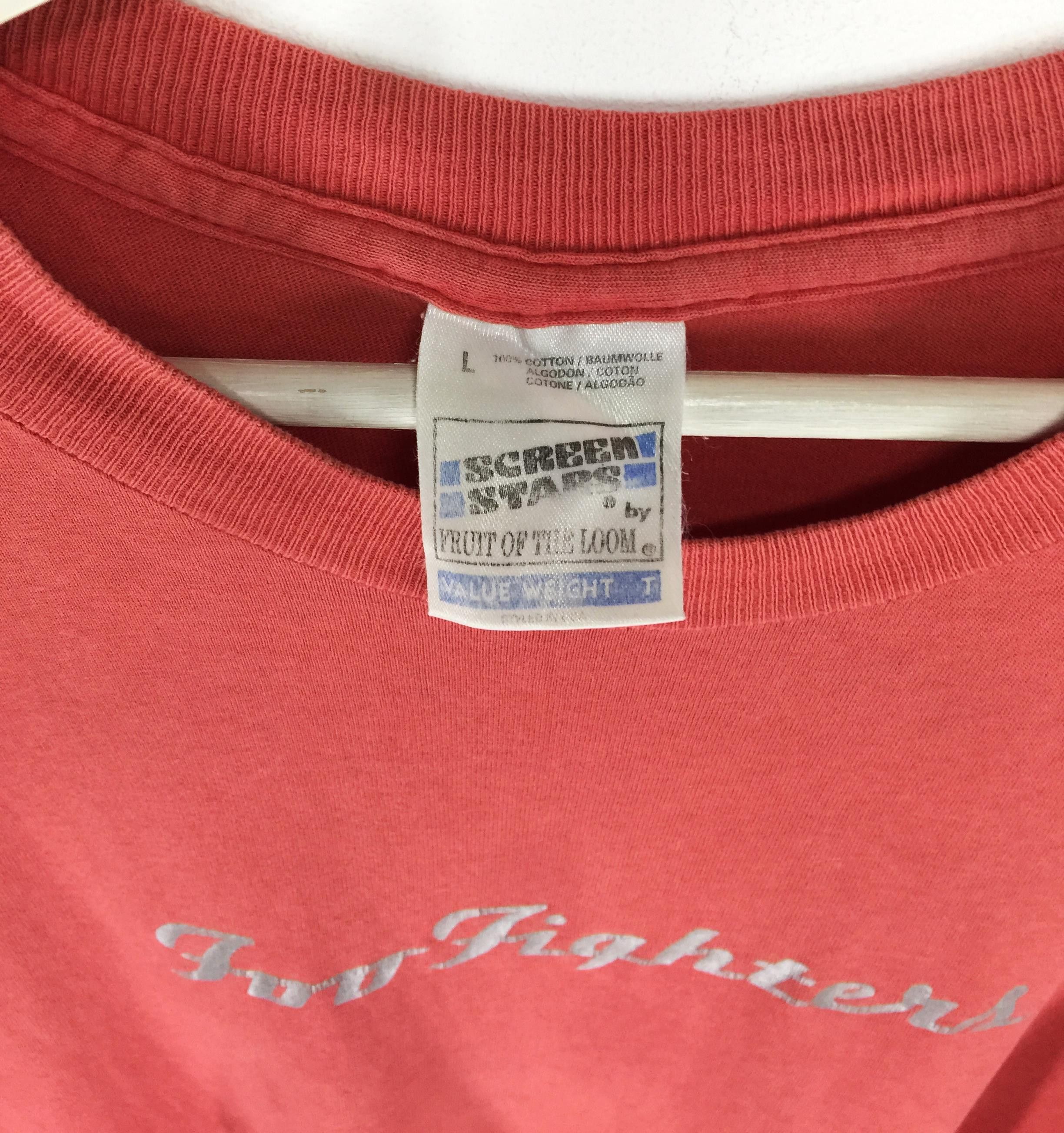 Band Tees × Vintage Foo fighters spellout grunge rock concert tour vtg 90s tees Size US L / EU 52-54 / 3 - 7 Thumbnail