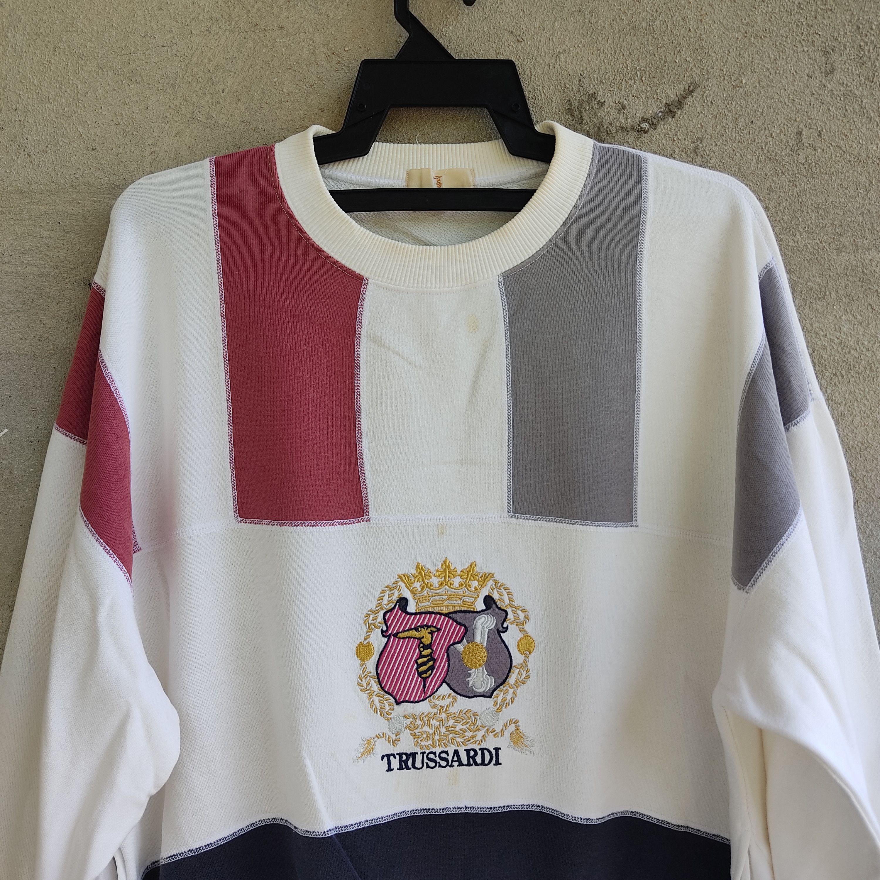 Trussardi × Vintage Vintage Trussardi Embroidered Logo White Sweatshirt Size US L / EU 52-54 / 3 - 2 Thumbnail
