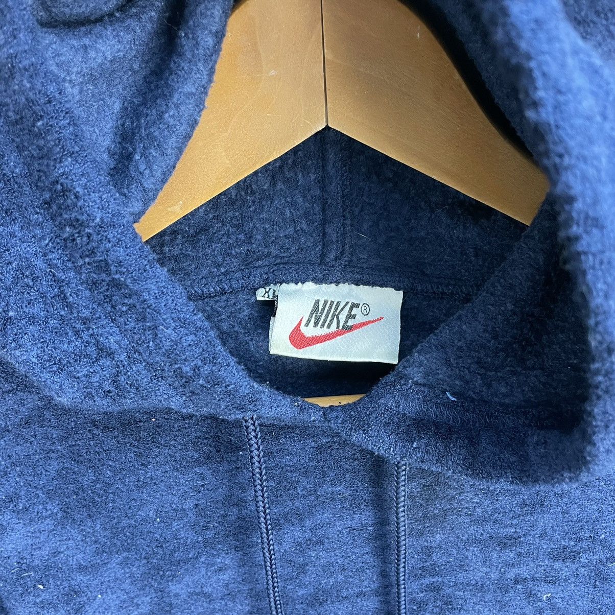 Nike × Vintage Vintage Nike Embroidery Logo Hoodie Jacket Size US XL / EU 56 / 4 - 4 Thumbnail