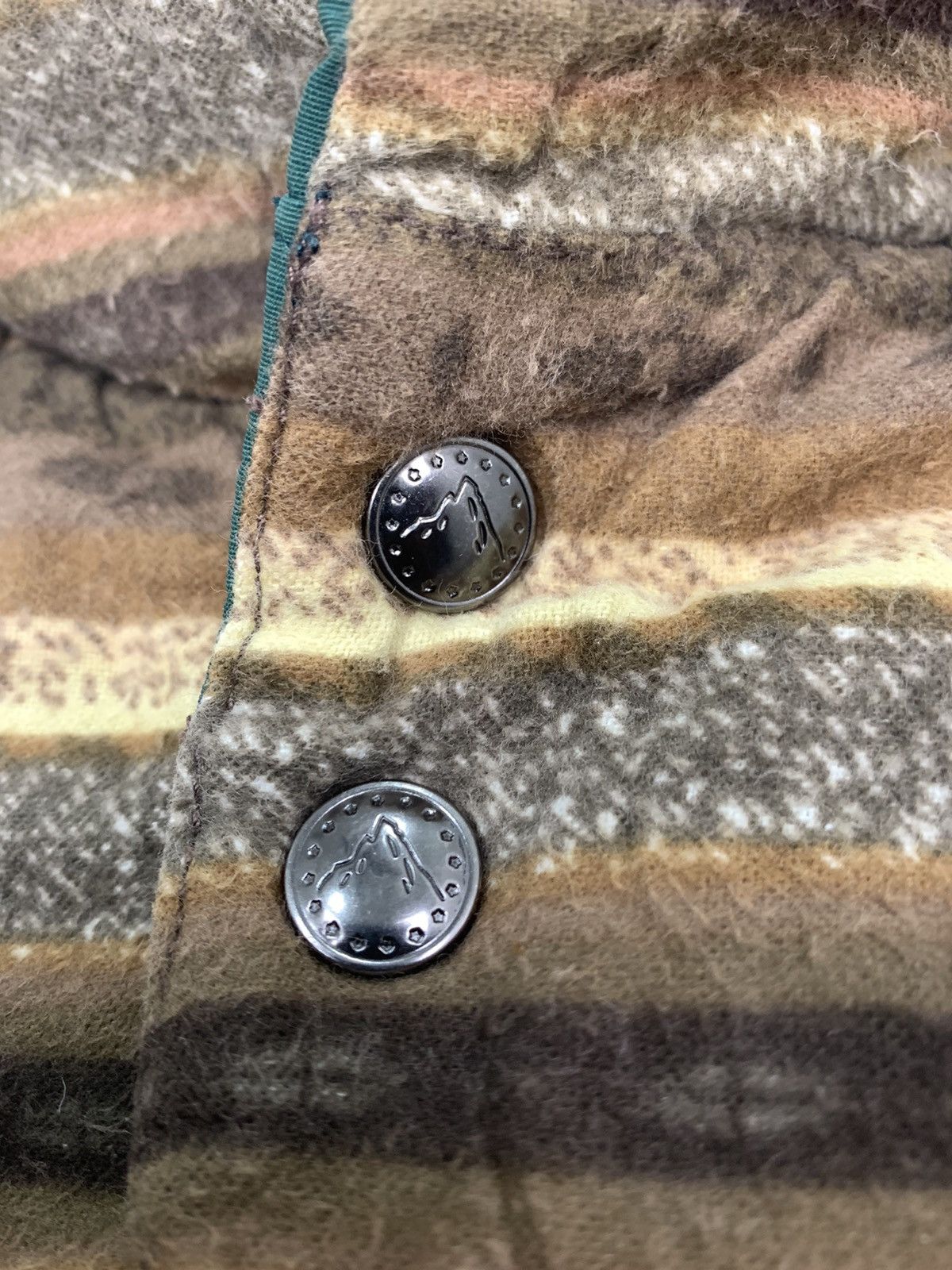 Japanese Brand UNIONMADE GRN TOKYO Reversible Navajo Aztec Art Vest Jacket Size US L / EU 52-54 / 3 - 10 Thumbnail