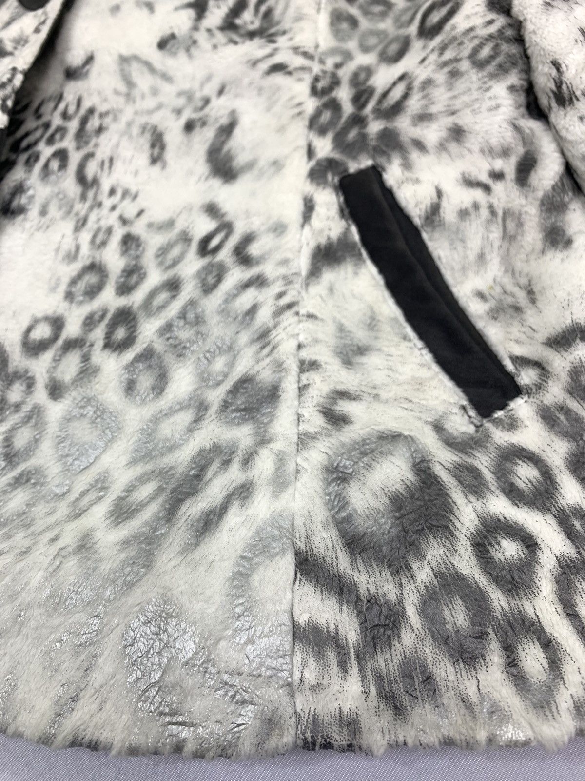 Japanese Brand × Other BROCHE Fullprinted Animal Leopard Footage Fur Parka Jacket Size L / US 10 / IT 46 - 10 Thumbnail