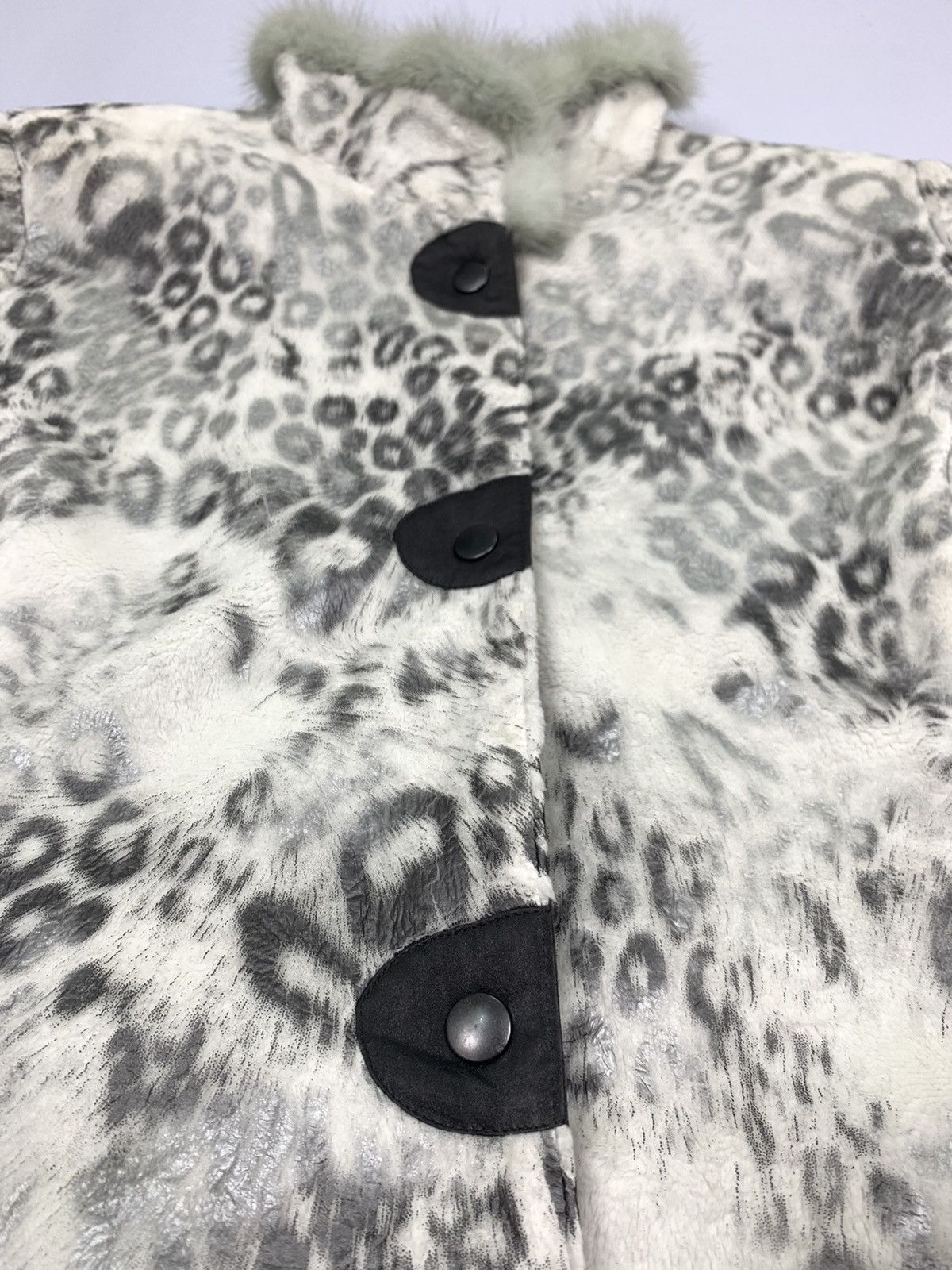 Japanese Brand × Other BROCHE Fullprinted Animal Leopard Footage Fur Parka Jacket Size L / US 10 / IT 46 - 9 Thumbnail