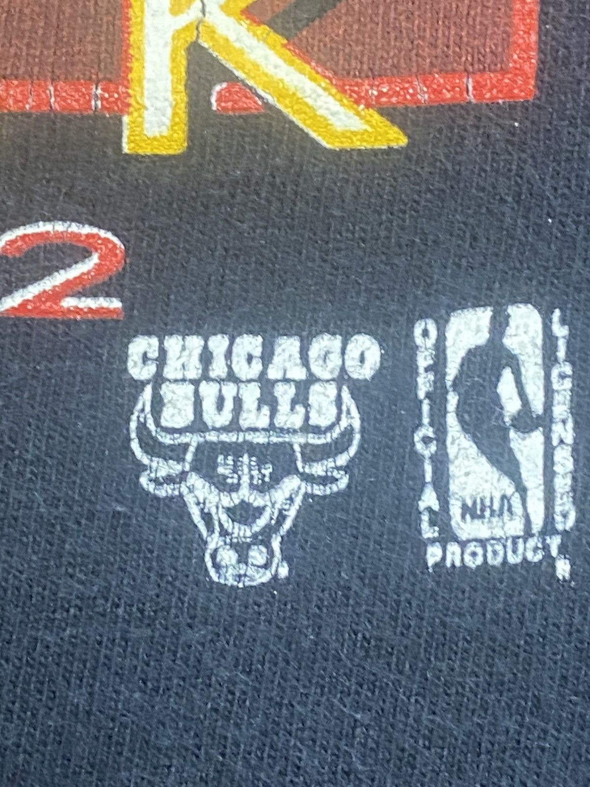 Salem Sportswear Vintage 90s Chicago Bulls Back 2 Back Champions Tee Size US XL / EU 56 / 4 - 4 Thumbnail
