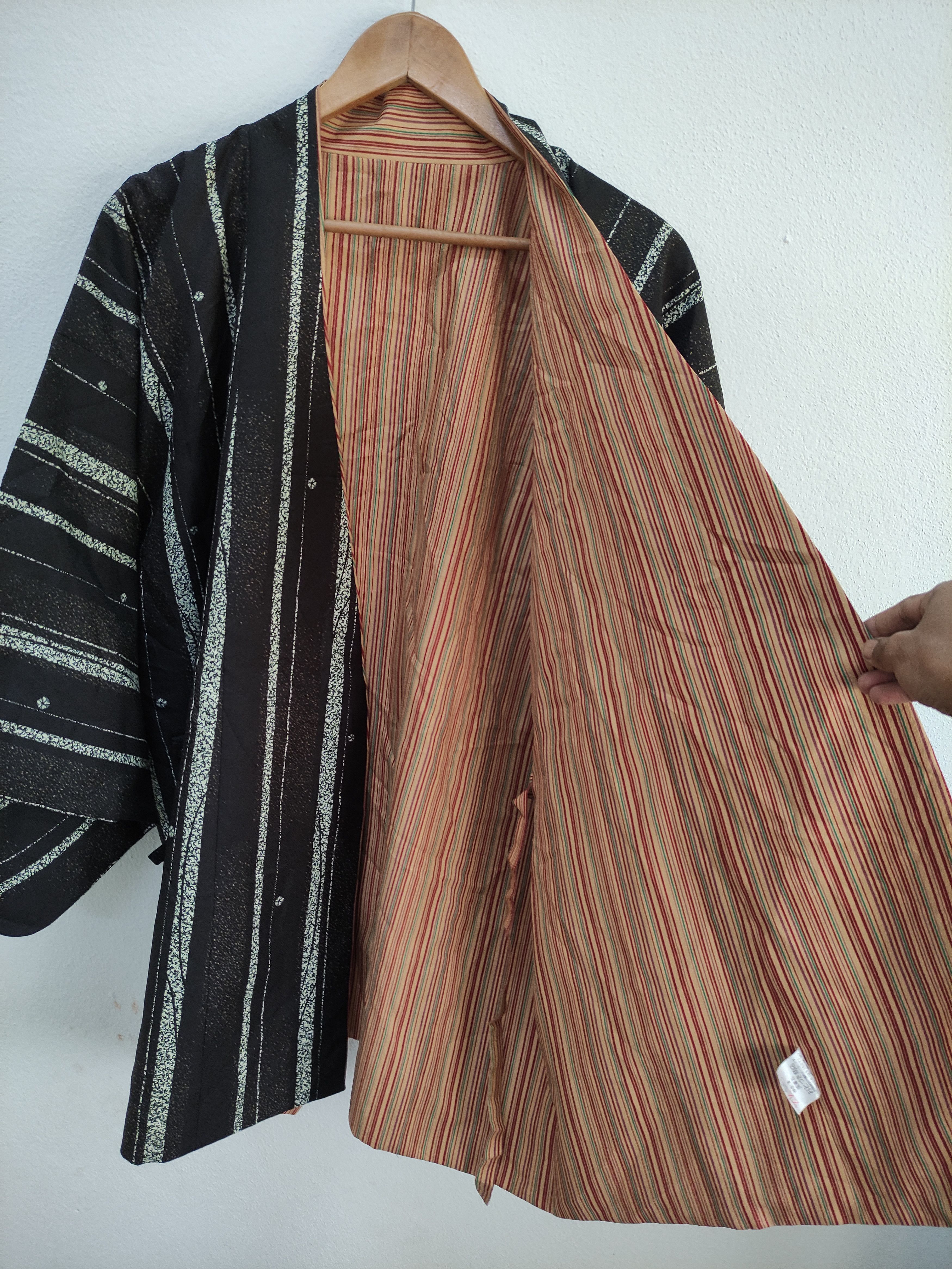 Japanese Brand Otozuki Japanese Striped Polyster Kimono Cardigan Size US L / EU 52-54 / 3 - 4 Thumbnail