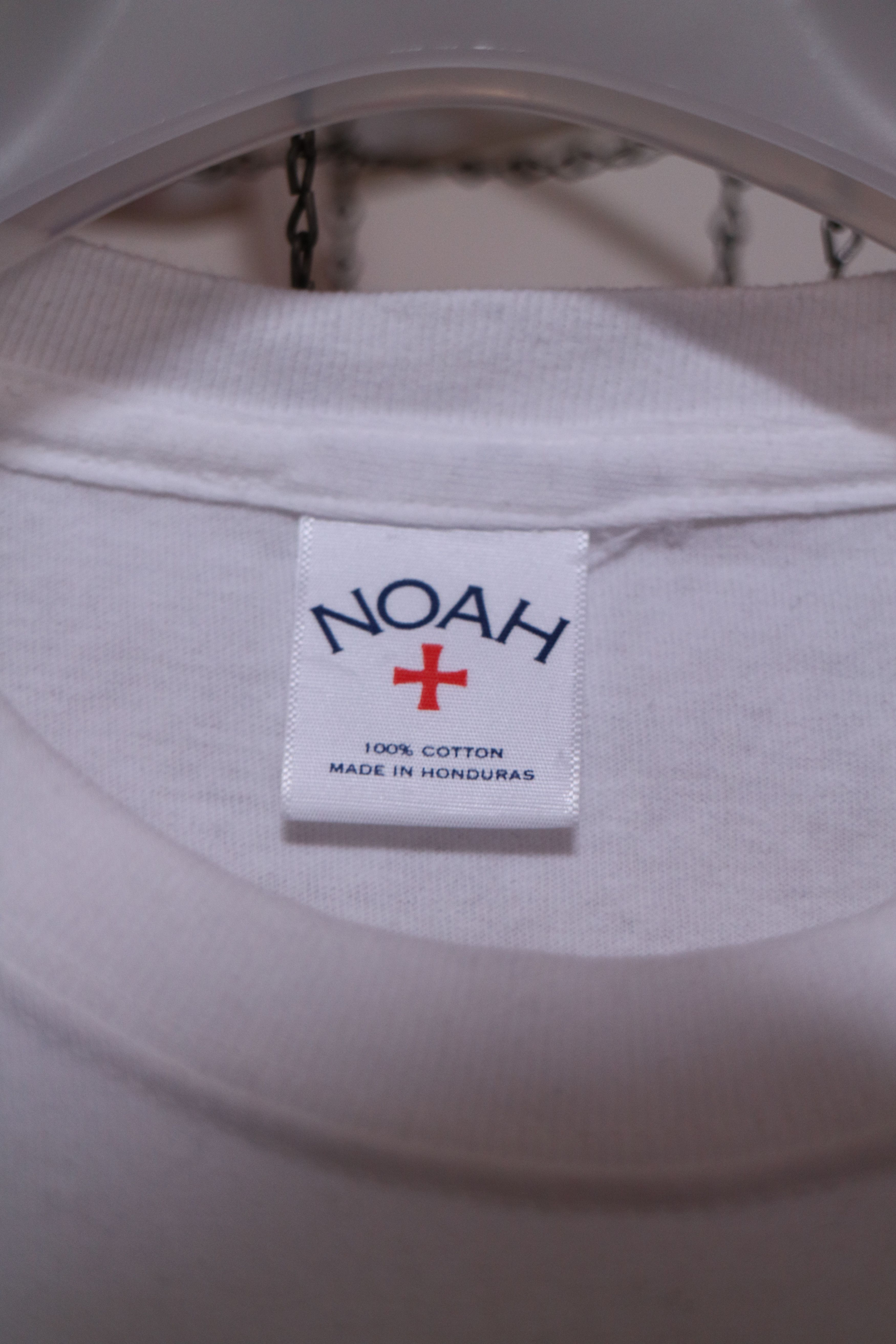 Noah Flower Embroidery Tee Size US S / EU 44-46 / 1 - 3 Thumbnail