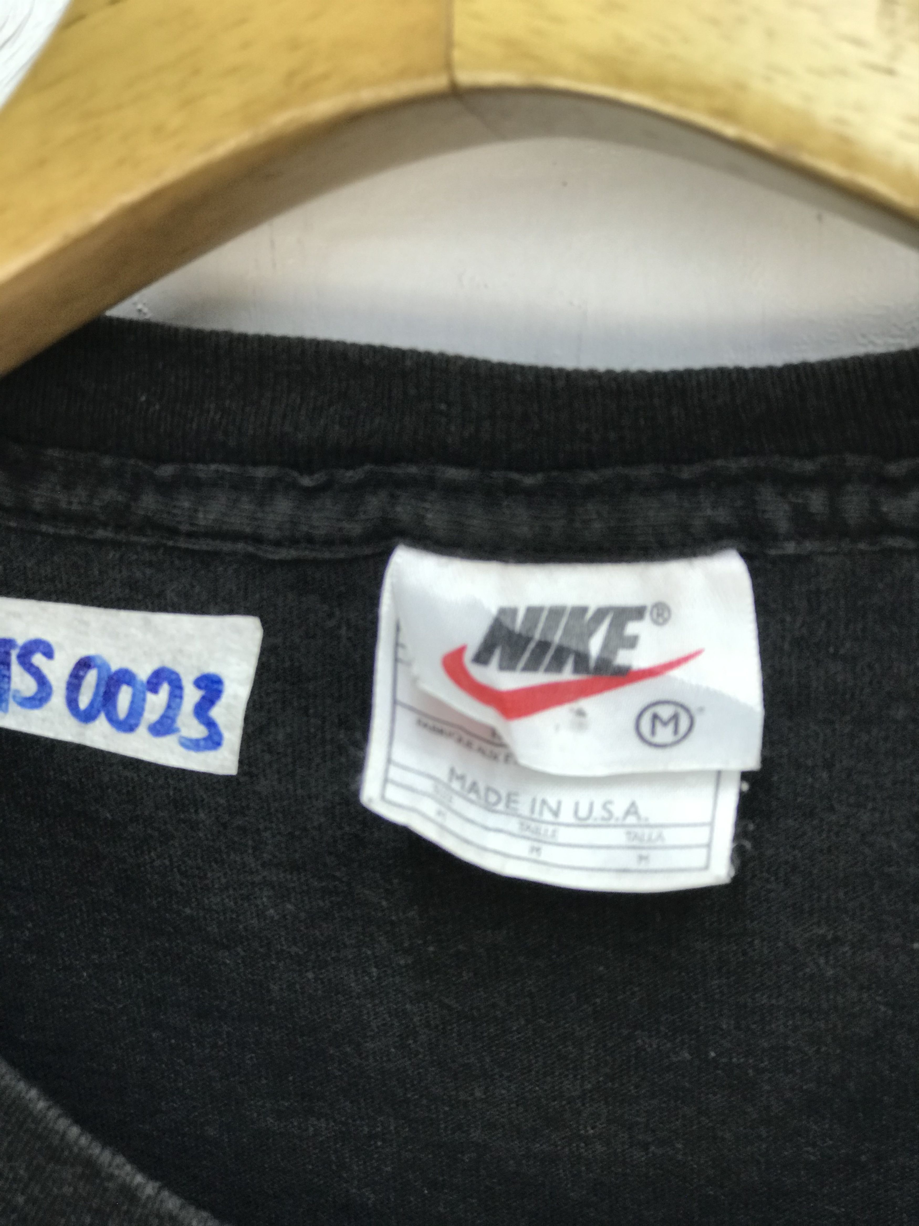 Nike VINTAGE NIKE SWOOSH BIG LOGO SHIRT Size US M / EU 48-50 / 2 - 3 Thumbnail