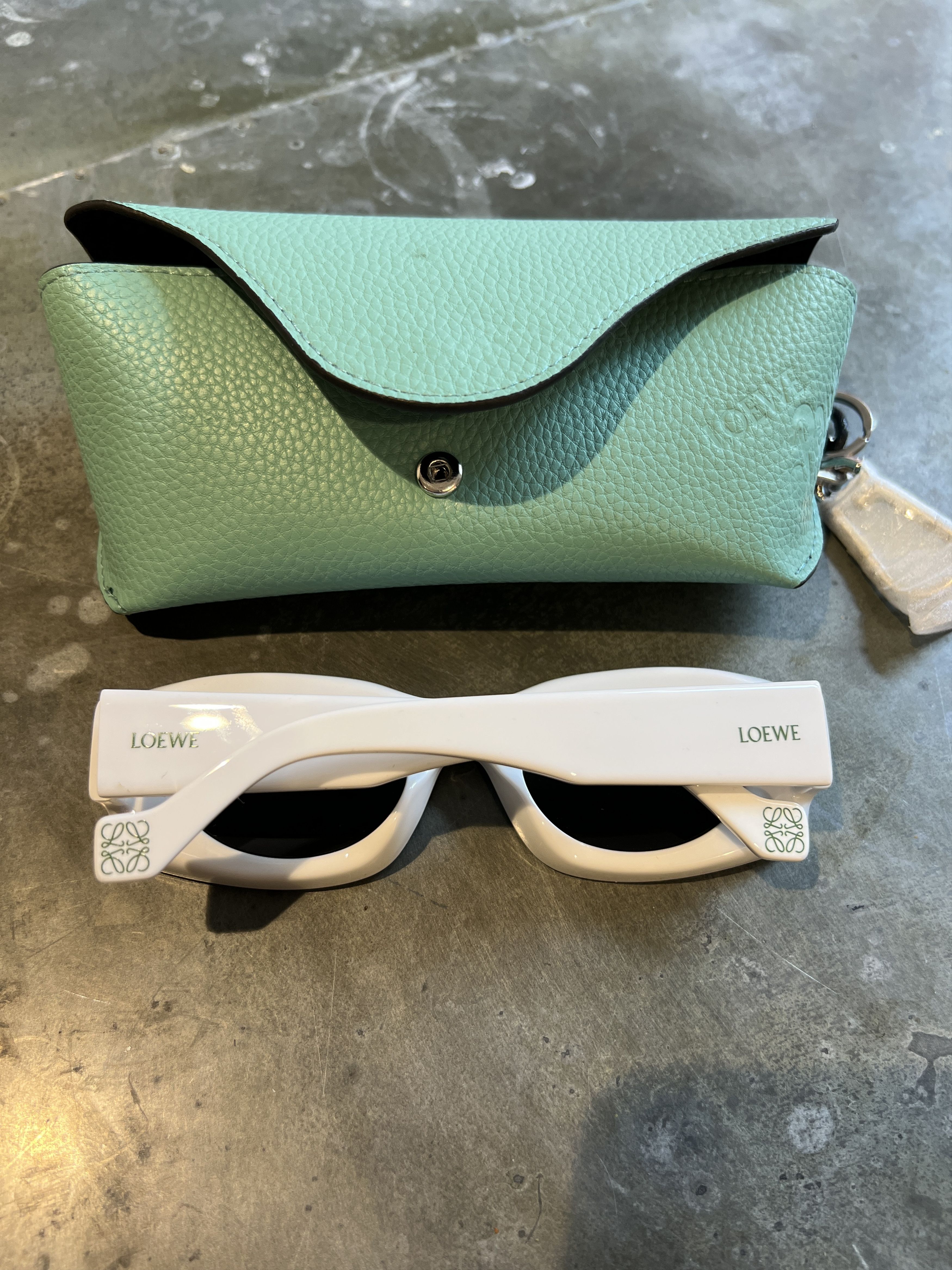 Loewe BNWT Loewe Paula's Ibiza Original Sunglasses Green Size ONE SIZE - 2 Thumbnail
