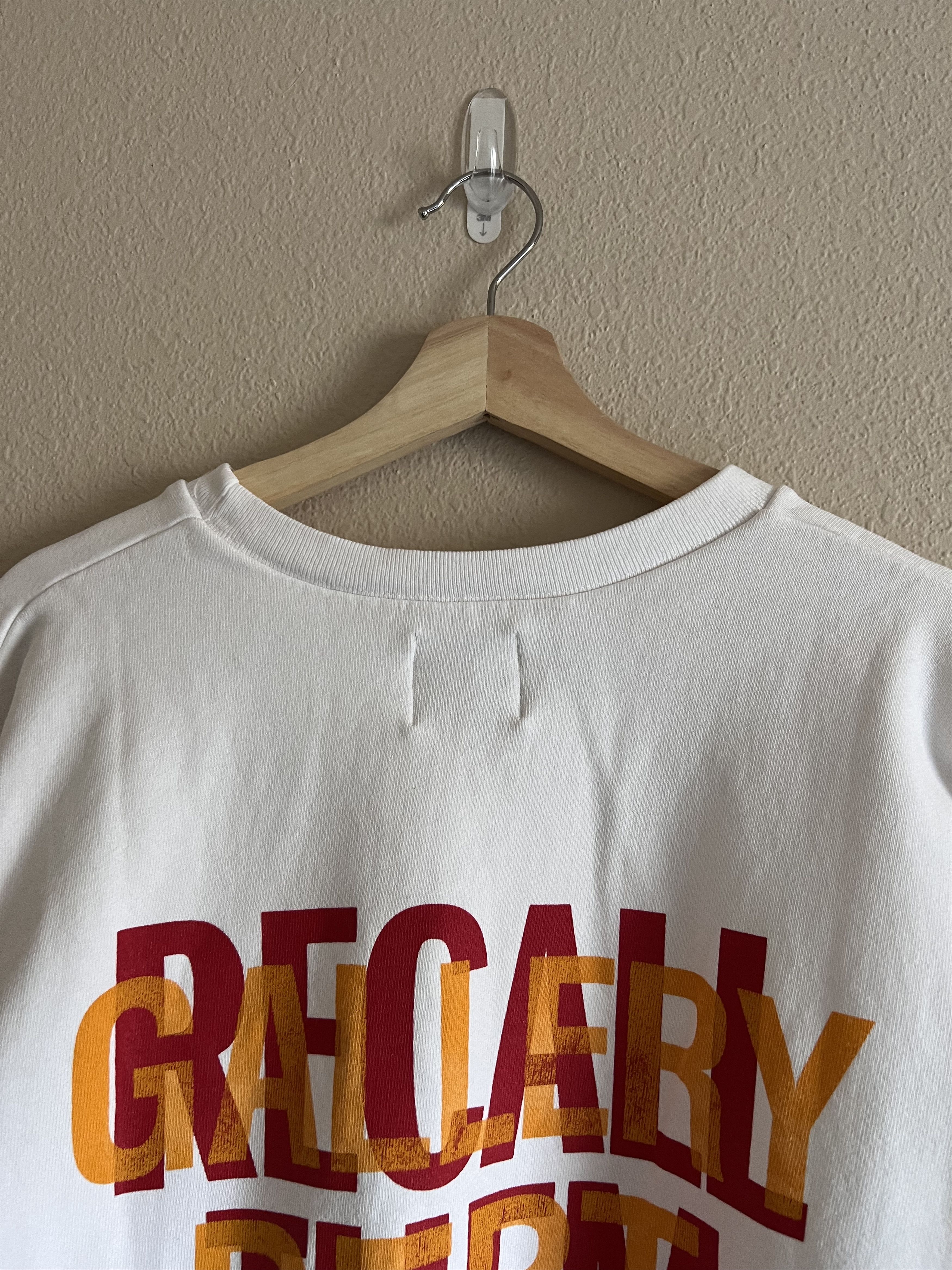 Gallery Dept. Gallery Dept. G Ball Crewneck Sweatshirt in White Size US L / EU 52-54 / 3 - 7 Thumbnail