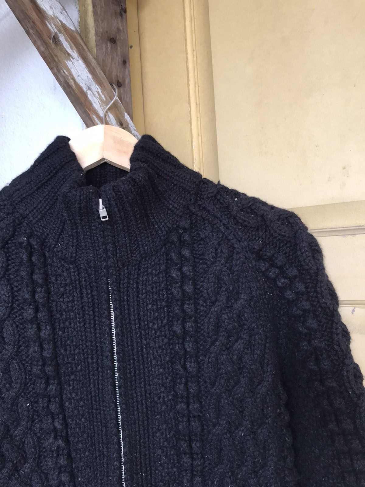 Japanese Brand Nice❗️Pippin Standard All Black Minimalist Knit Sweater Size US L / EU 52-54 / 3 - 5 Thumbnail