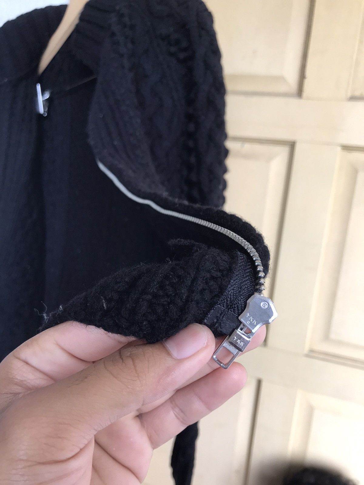 Japanese Brand Nice❗️Pippin Standard All Black Minimalist Knit Sweater Size US L / EU 52-54 / 3 - 14 Thumbnail