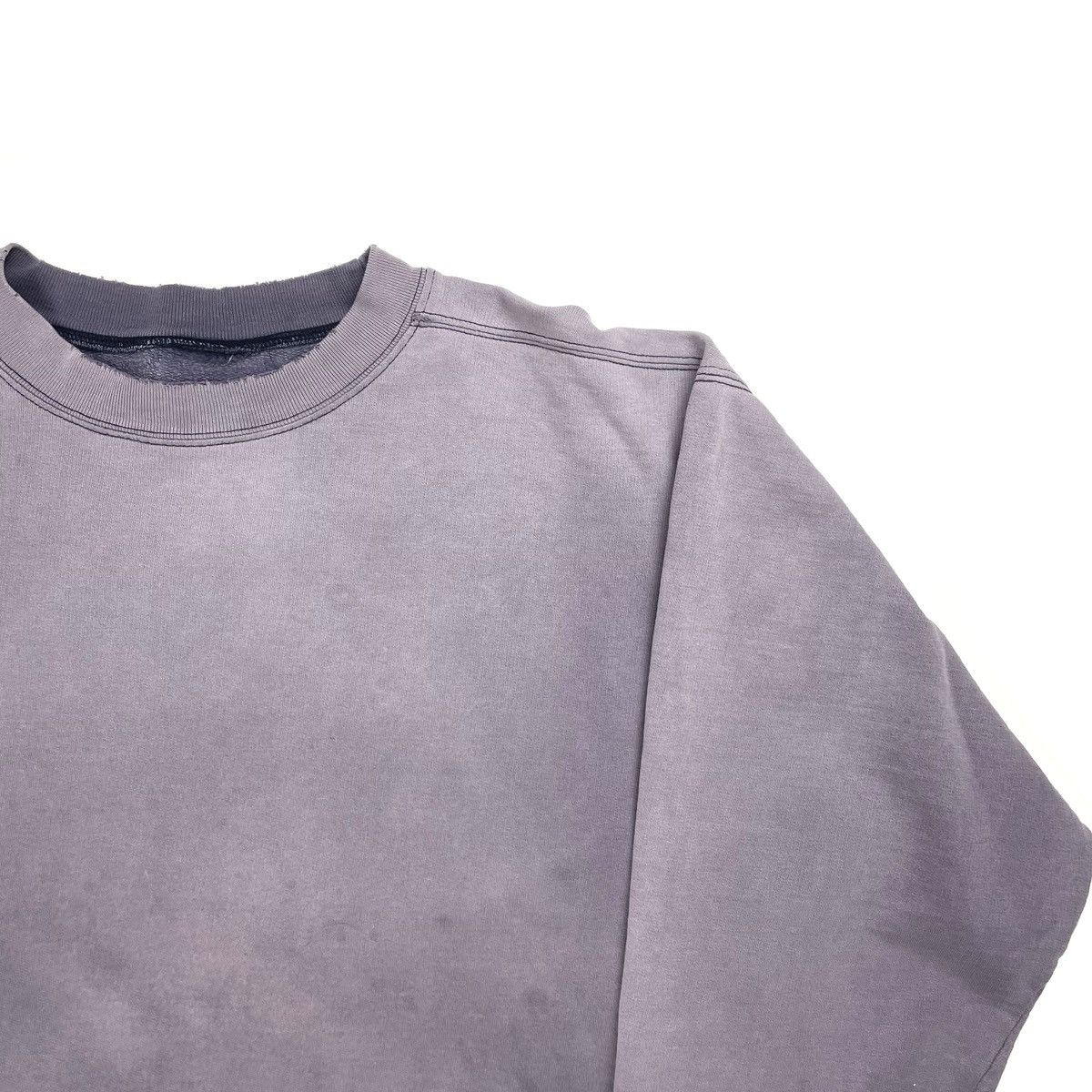 Vintage VINTAGE THRASHED FADED PURPLE SWEATSHIRT Size US XL / EU 56 / 4 - 6 Thumbnail