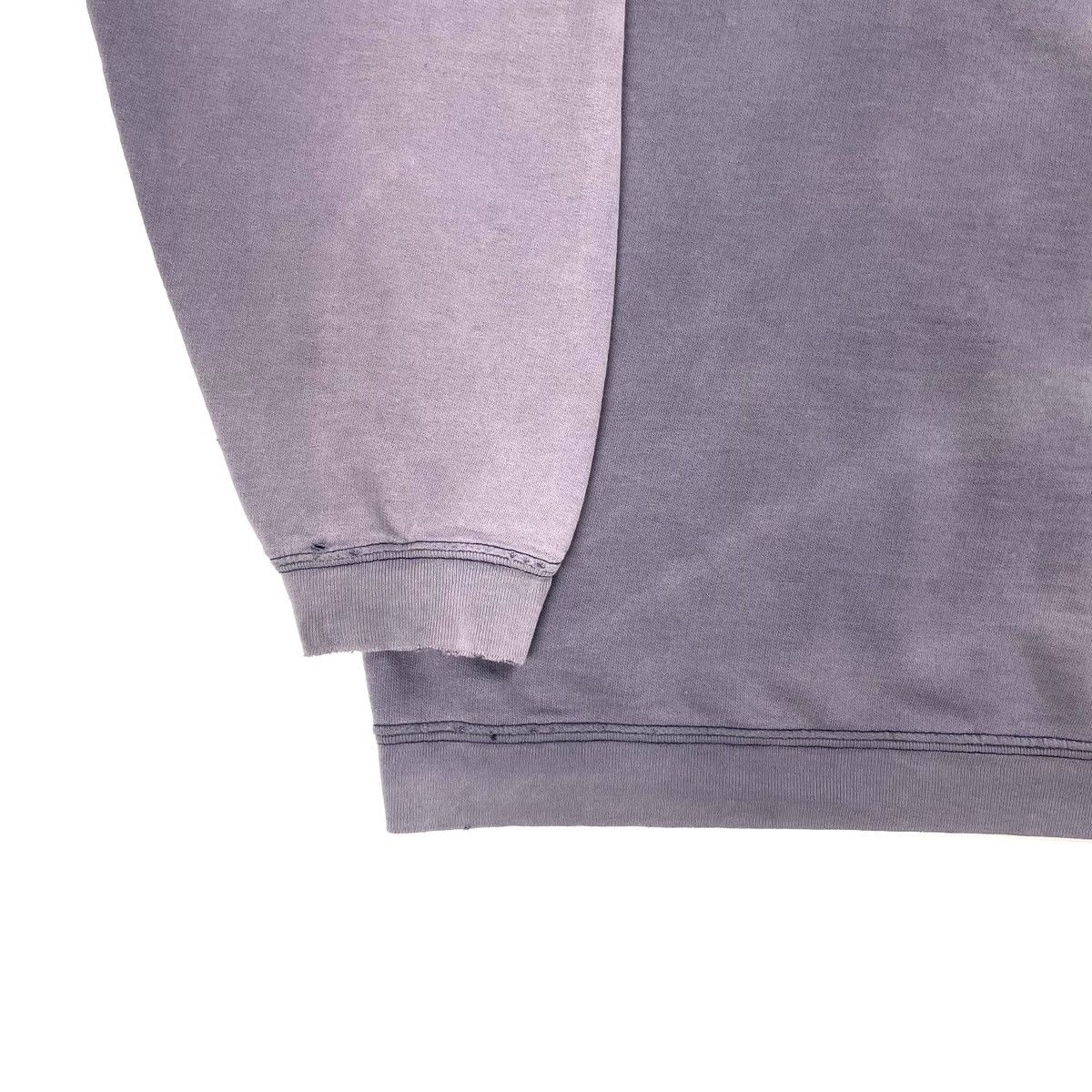Vintage VINTAGE THRASHED FADED PURPLE SWEATSHIRT Size US XL / EU 56 / 4 - 3 Thumbnail
