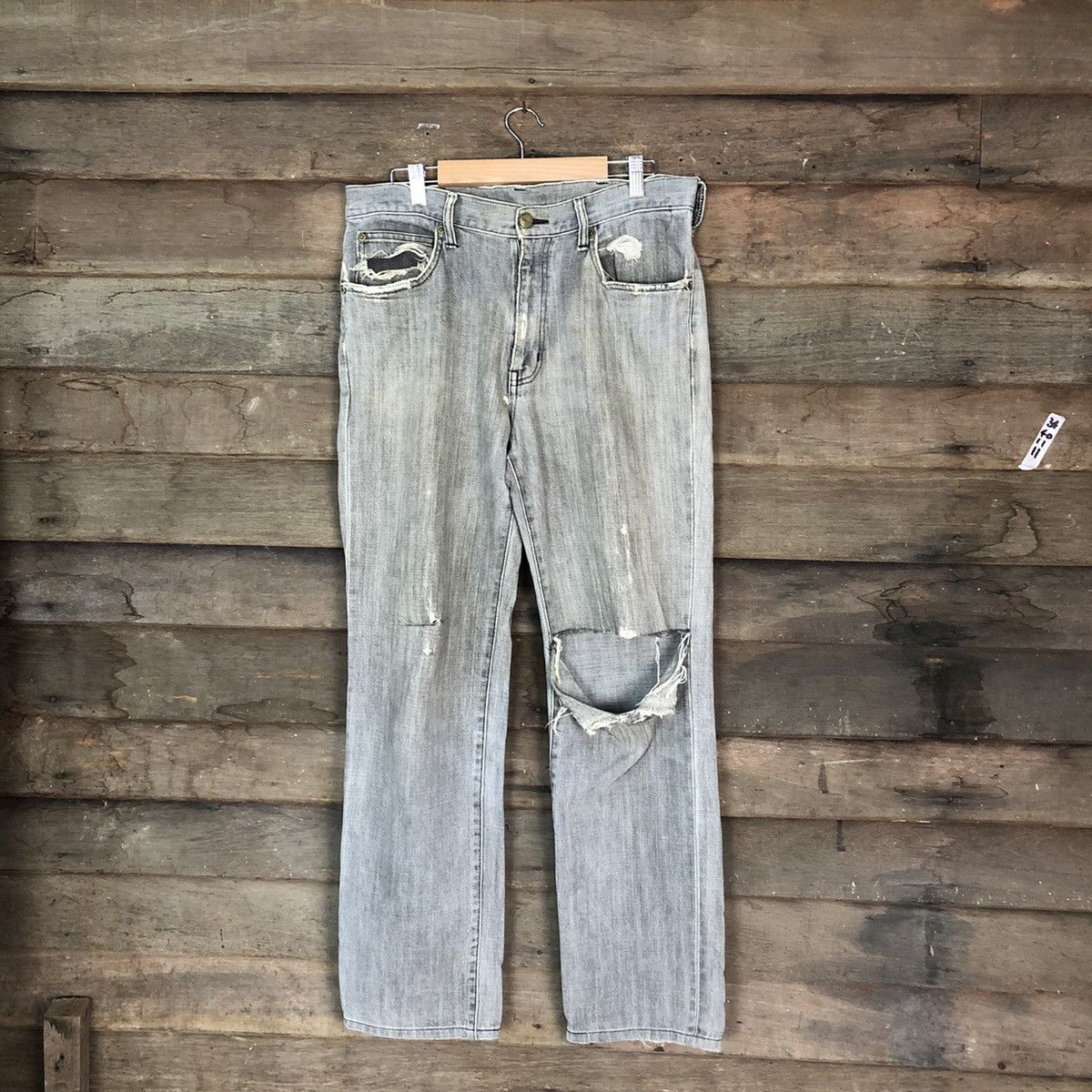 Vintage Wrangler Grey Distressed Denim Pants #6733 Size US 31 - 1 Thumbnail
