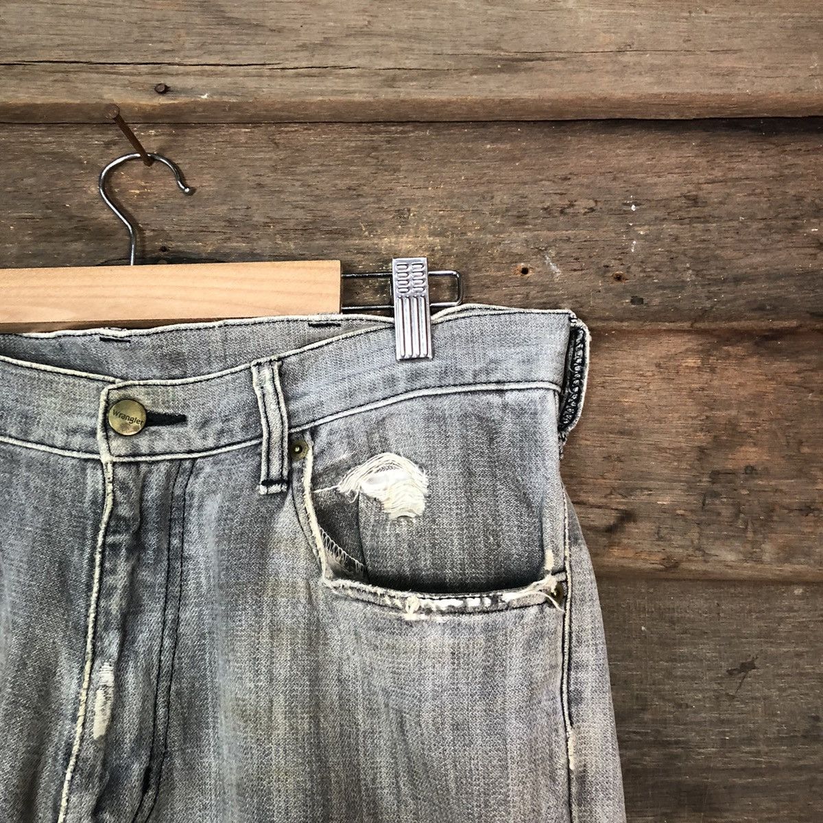 Vintage Wrangler Grey Distressed Denim Pants #6733 Size US 31 - 5 Thumbnail