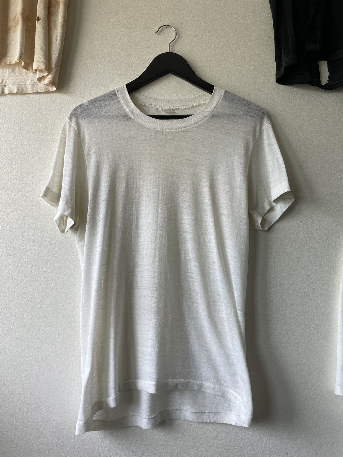 Vintage VINTAGE 50'S THRASHED T-SHIRT Size US L / EU 52-54 / 3 - 3 Thumbnail
